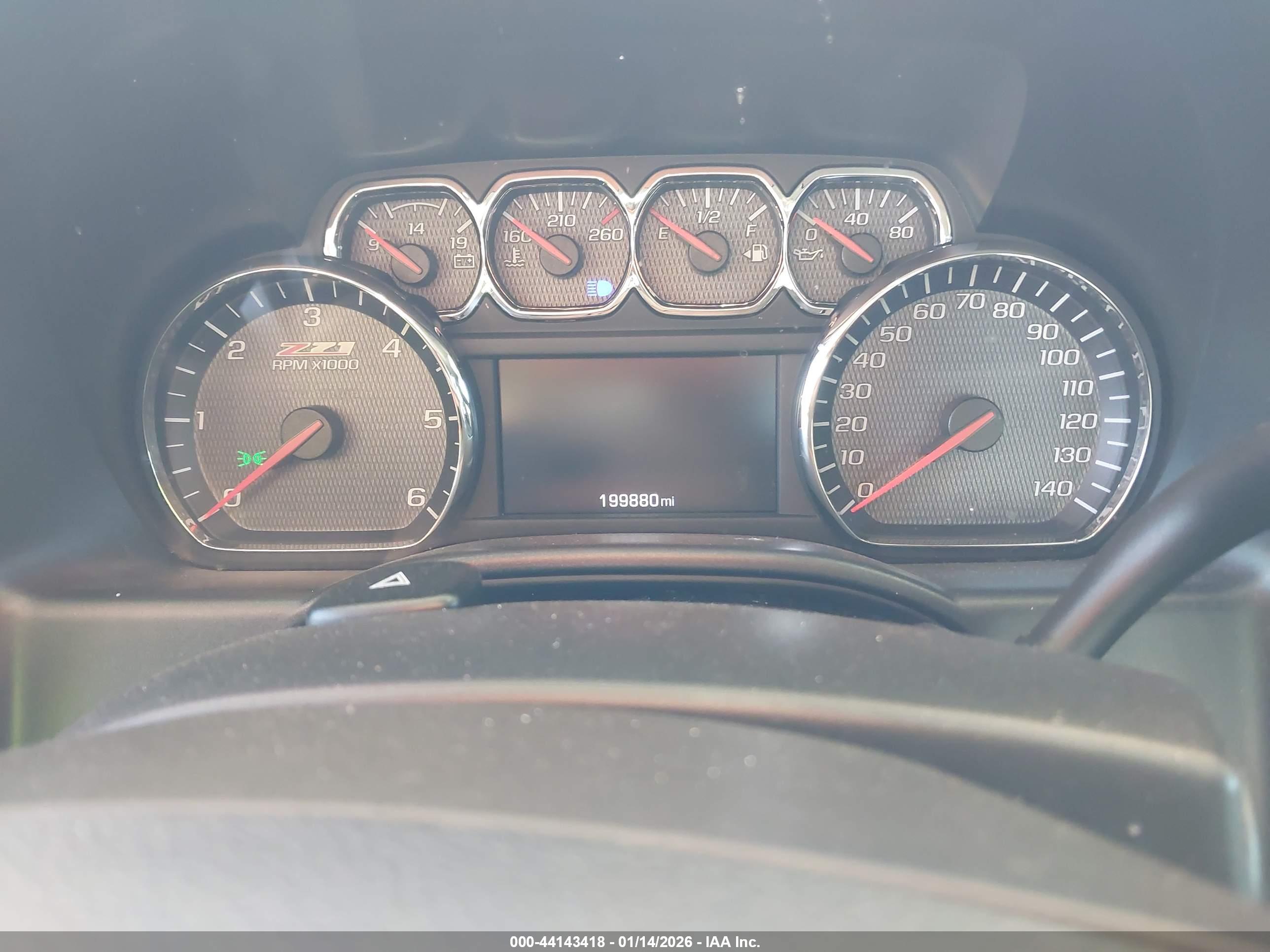 CHEVROLET SILVERADO image 7