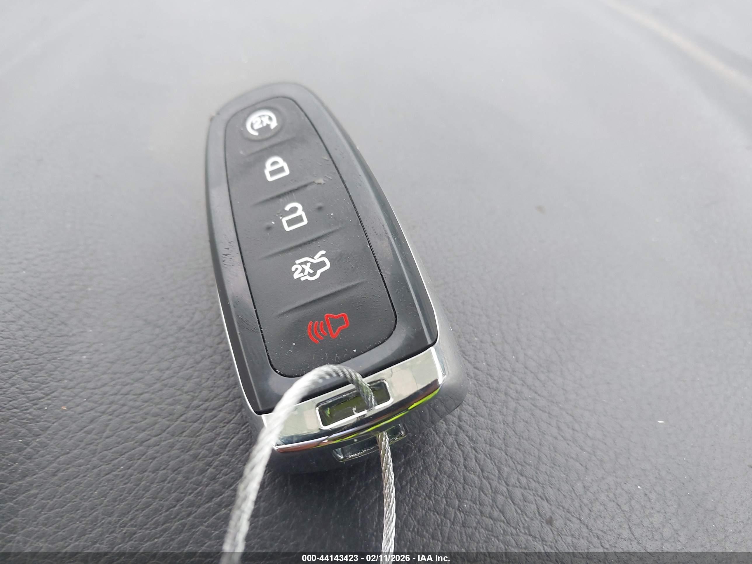 FORD FOCUS image 11
