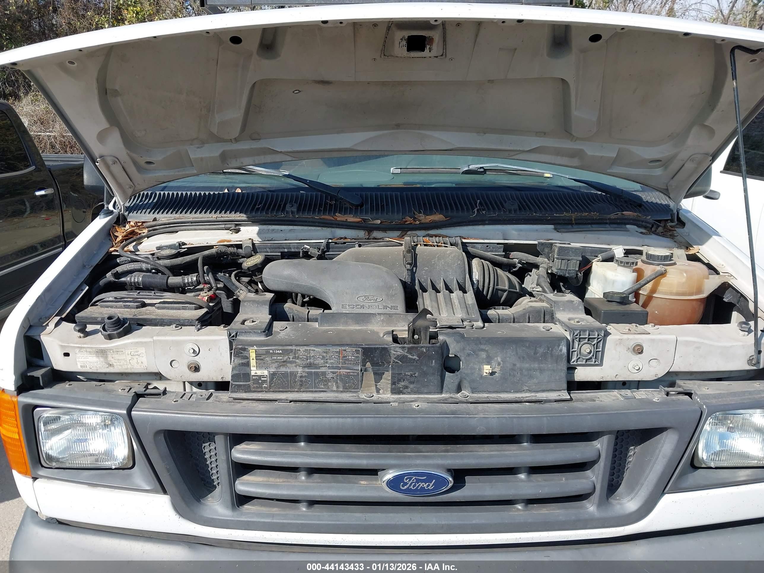 FORD E-350 image 10