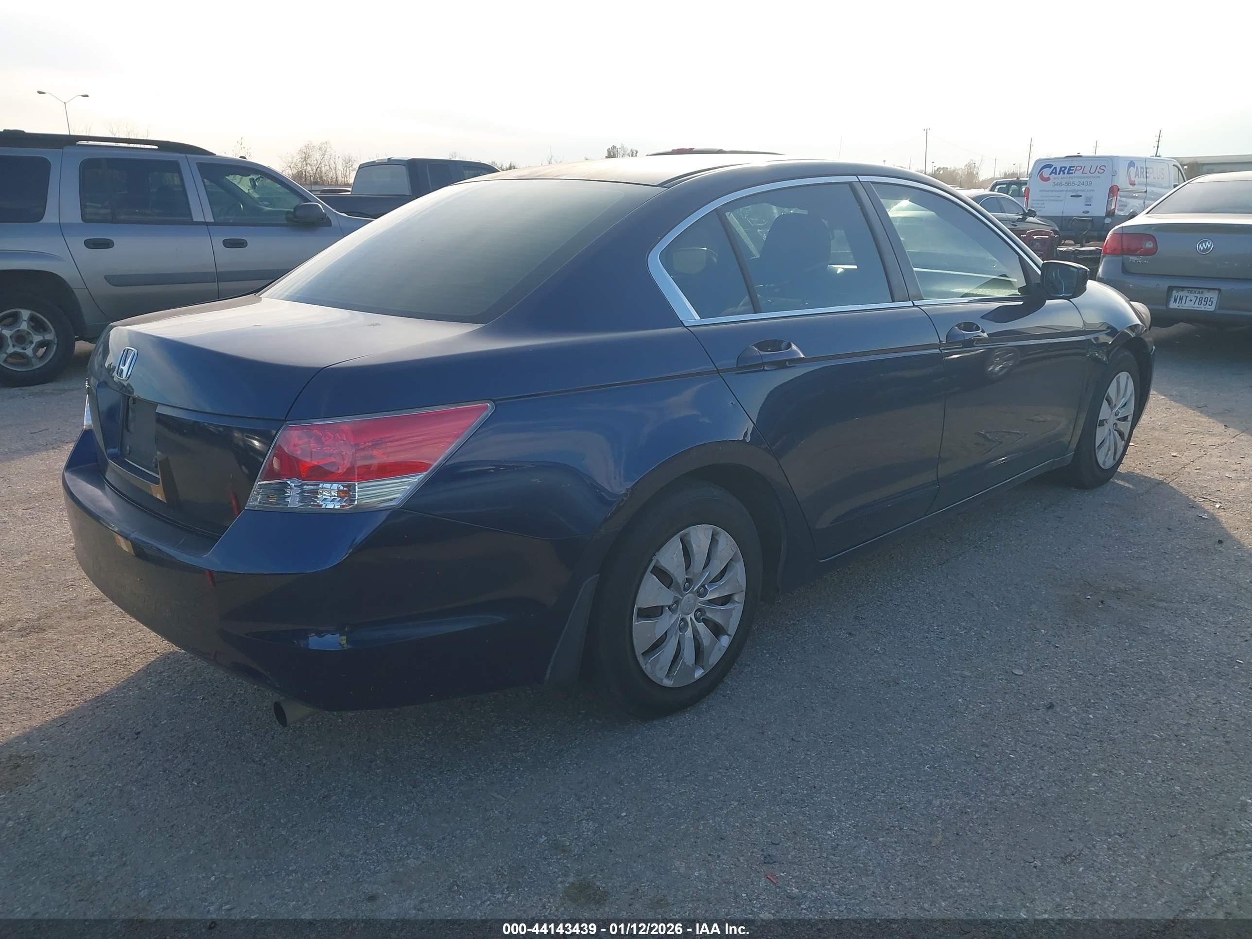 HONDA ACCORD image 4