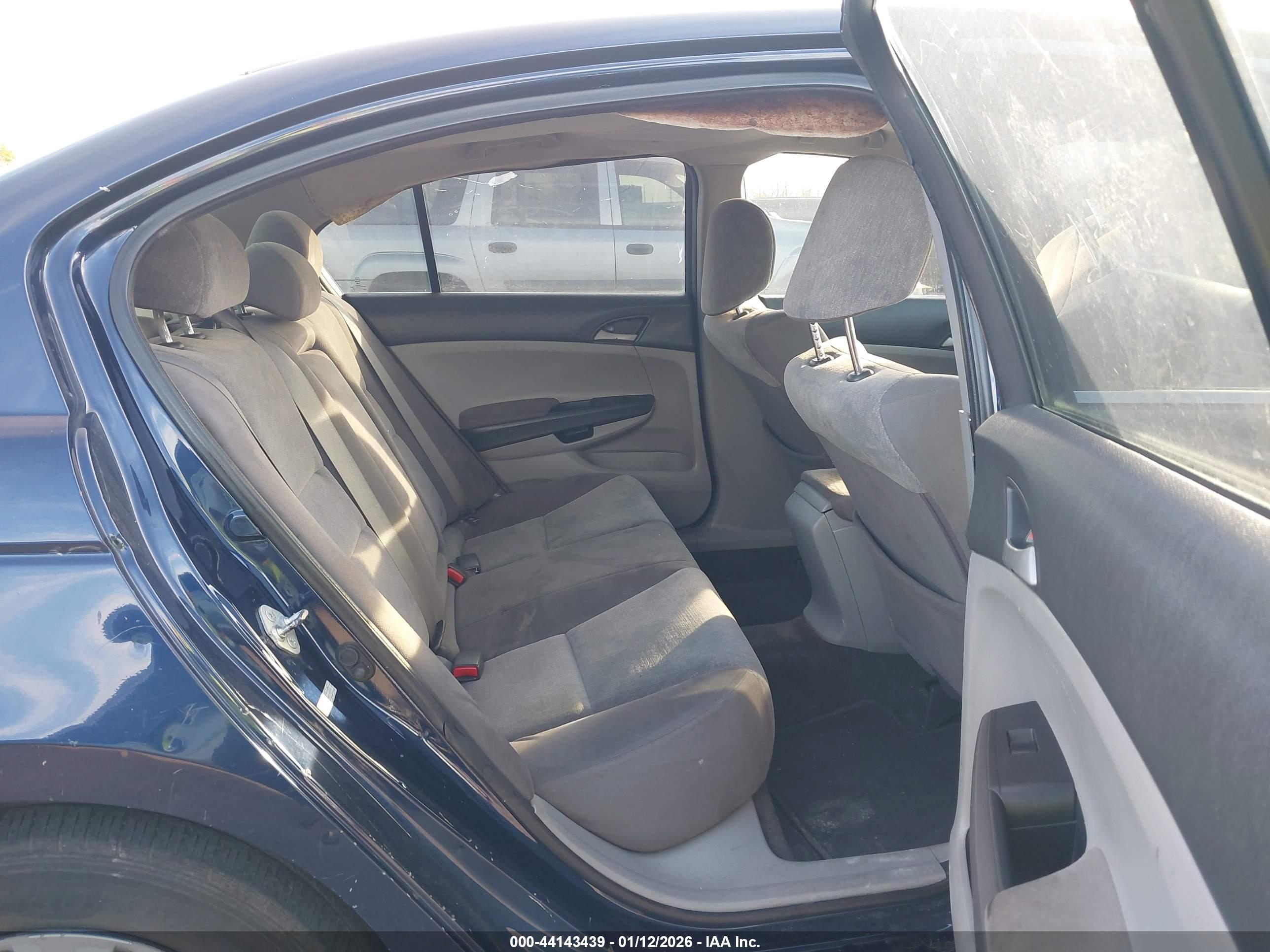 HONDA ACCORD image 8