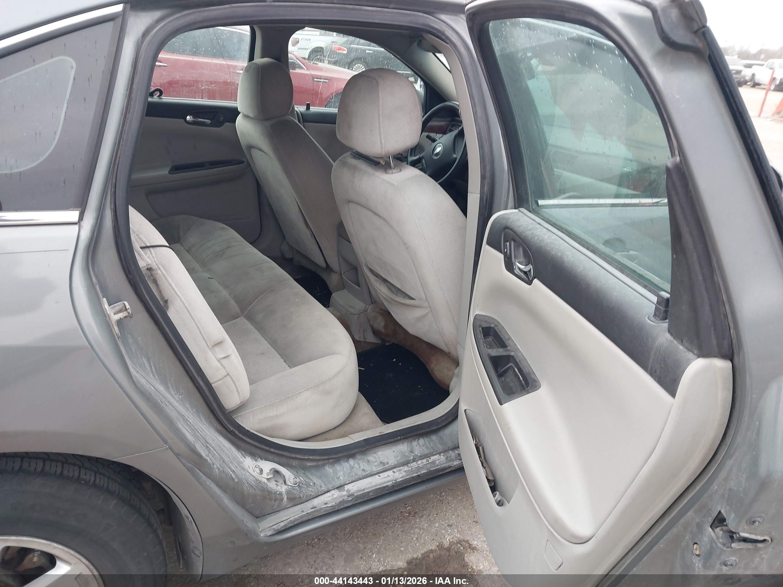CHEVROLET IMPALA image 8