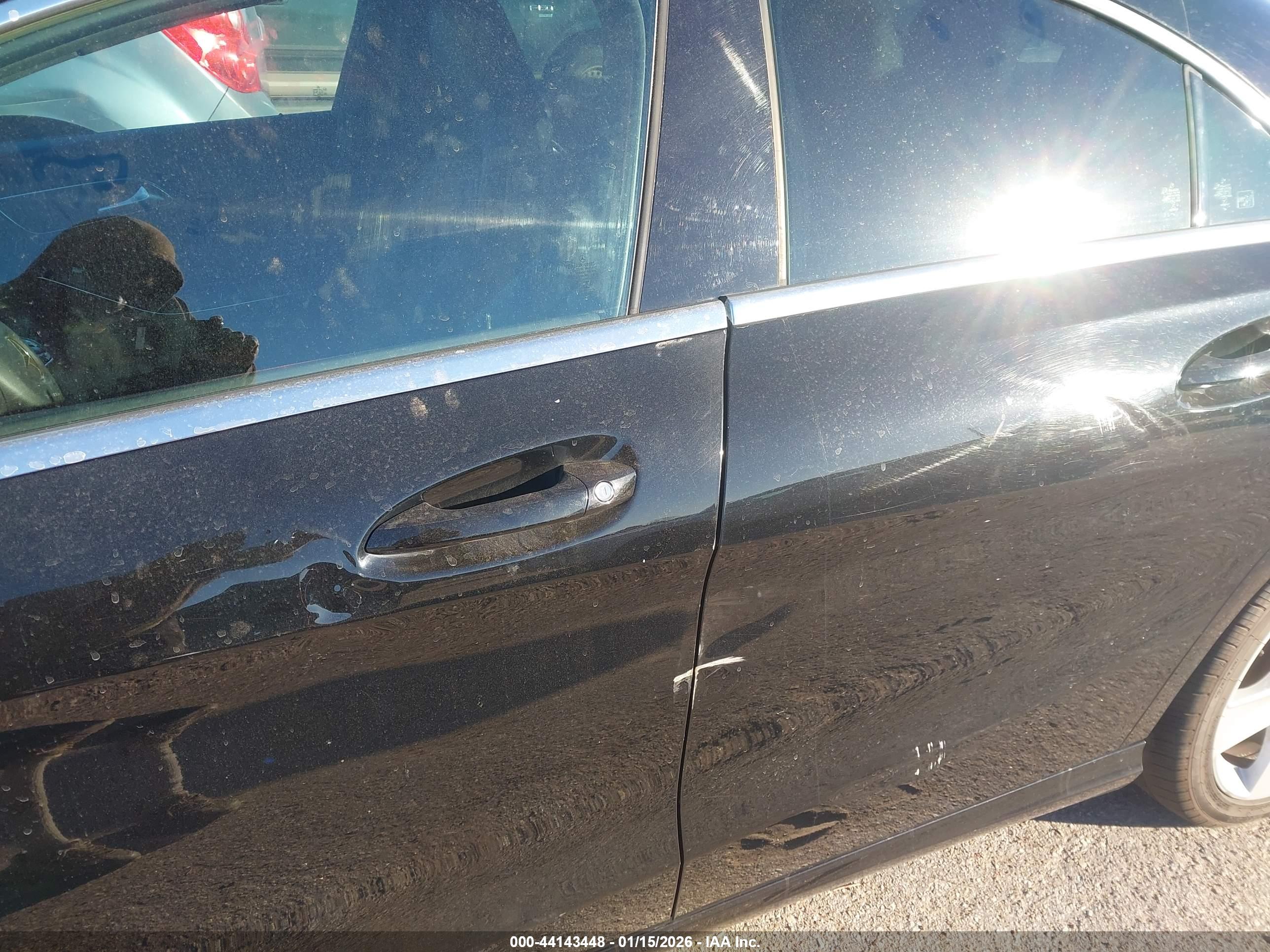 MERCEDES-BENZ CLA image 6