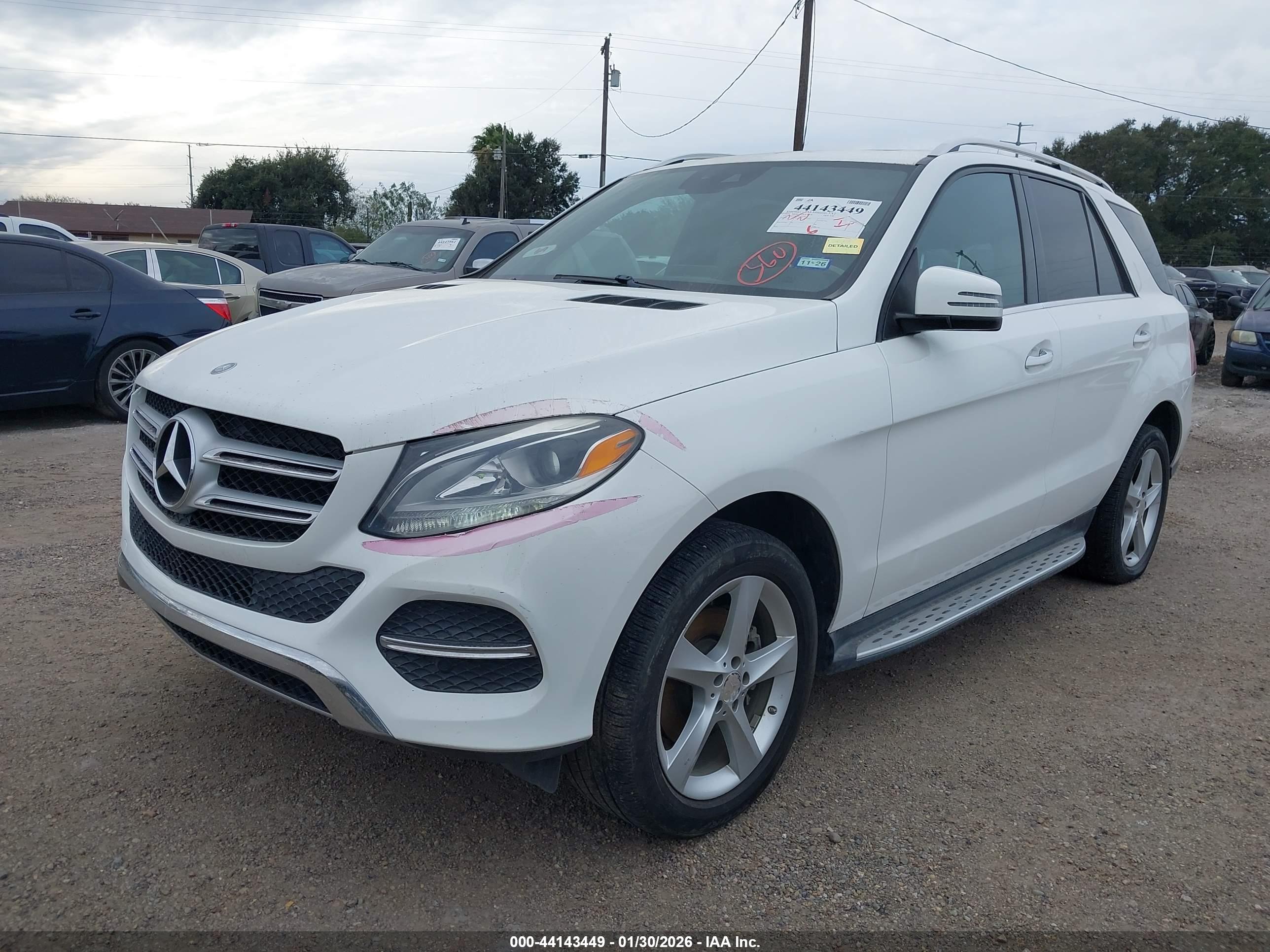 MERCEDES-BENZ GLE image 6