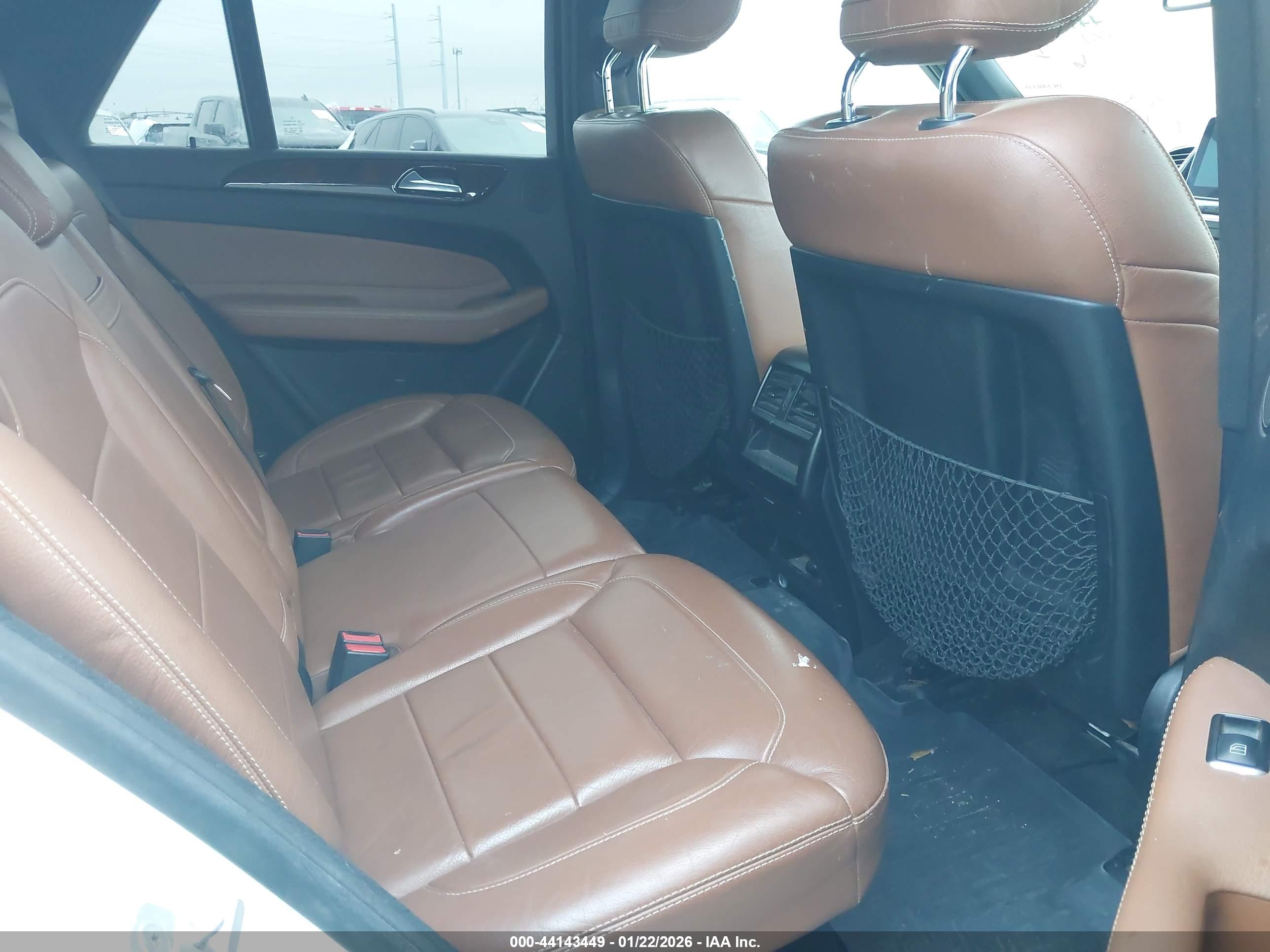 MERCEDES-BENZ GLE image 8