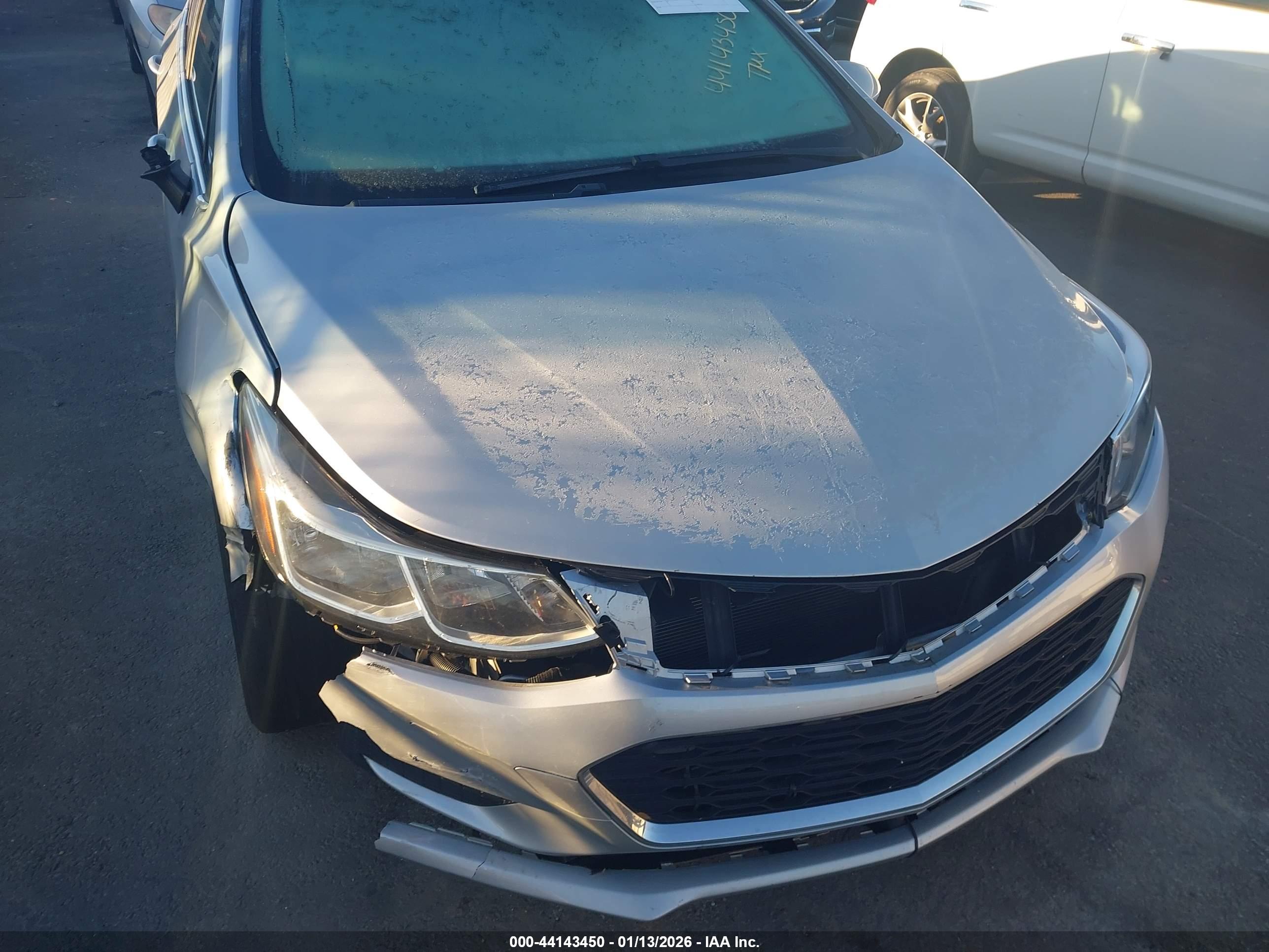 CHEVROLET CRUZE image 6