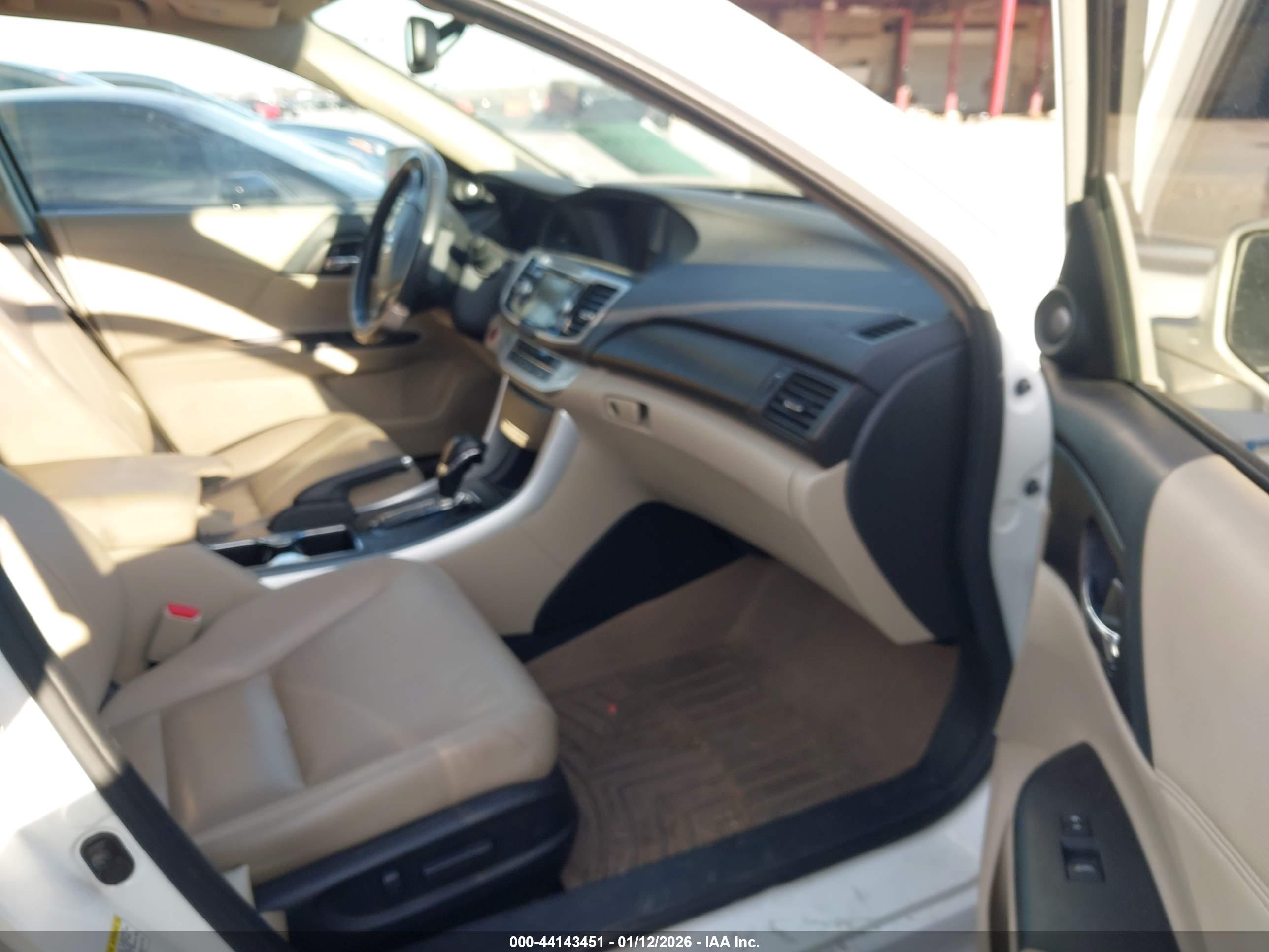 HONDA ACCORD image 5