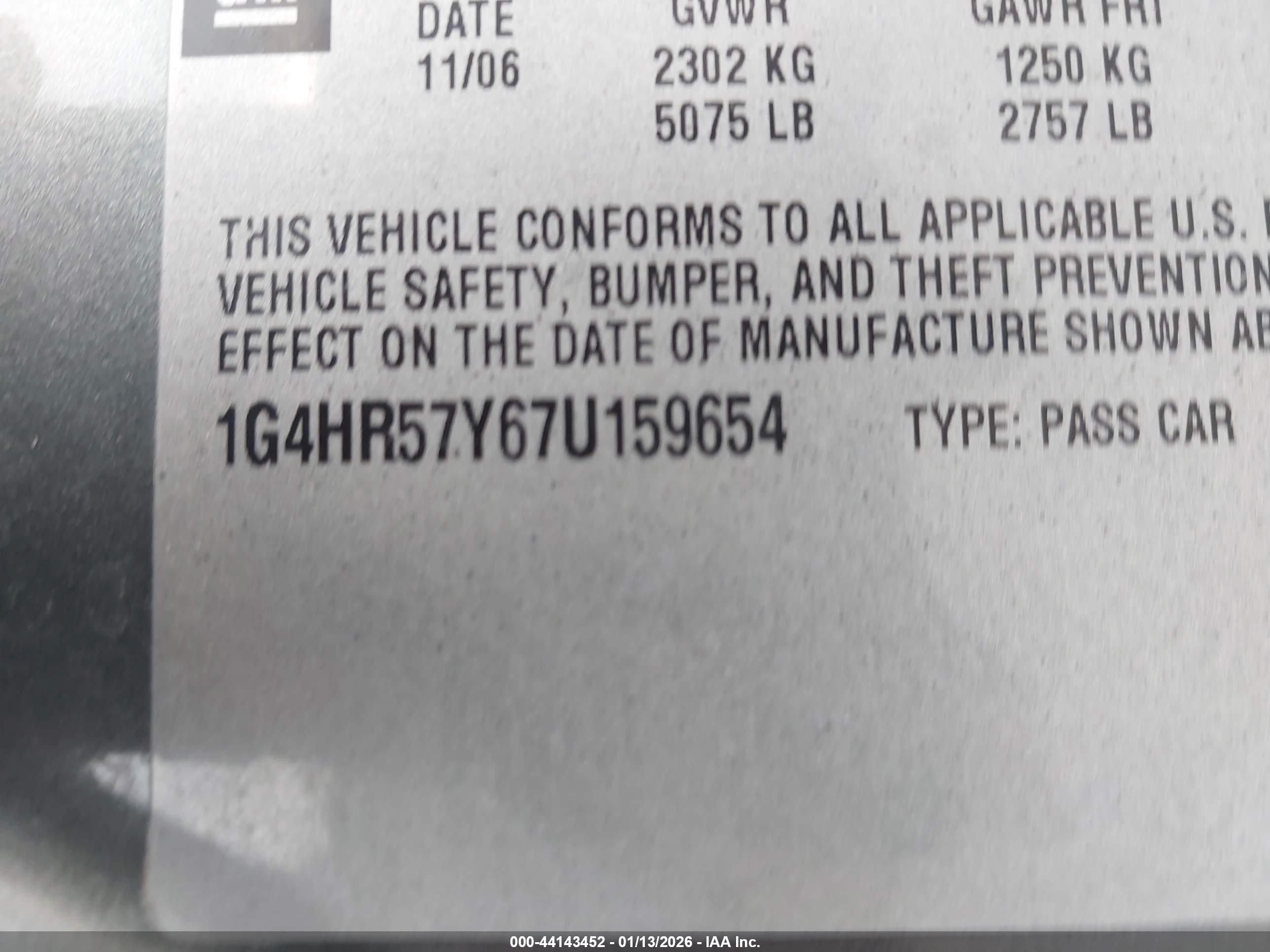 BUICK LUCERNE image 9