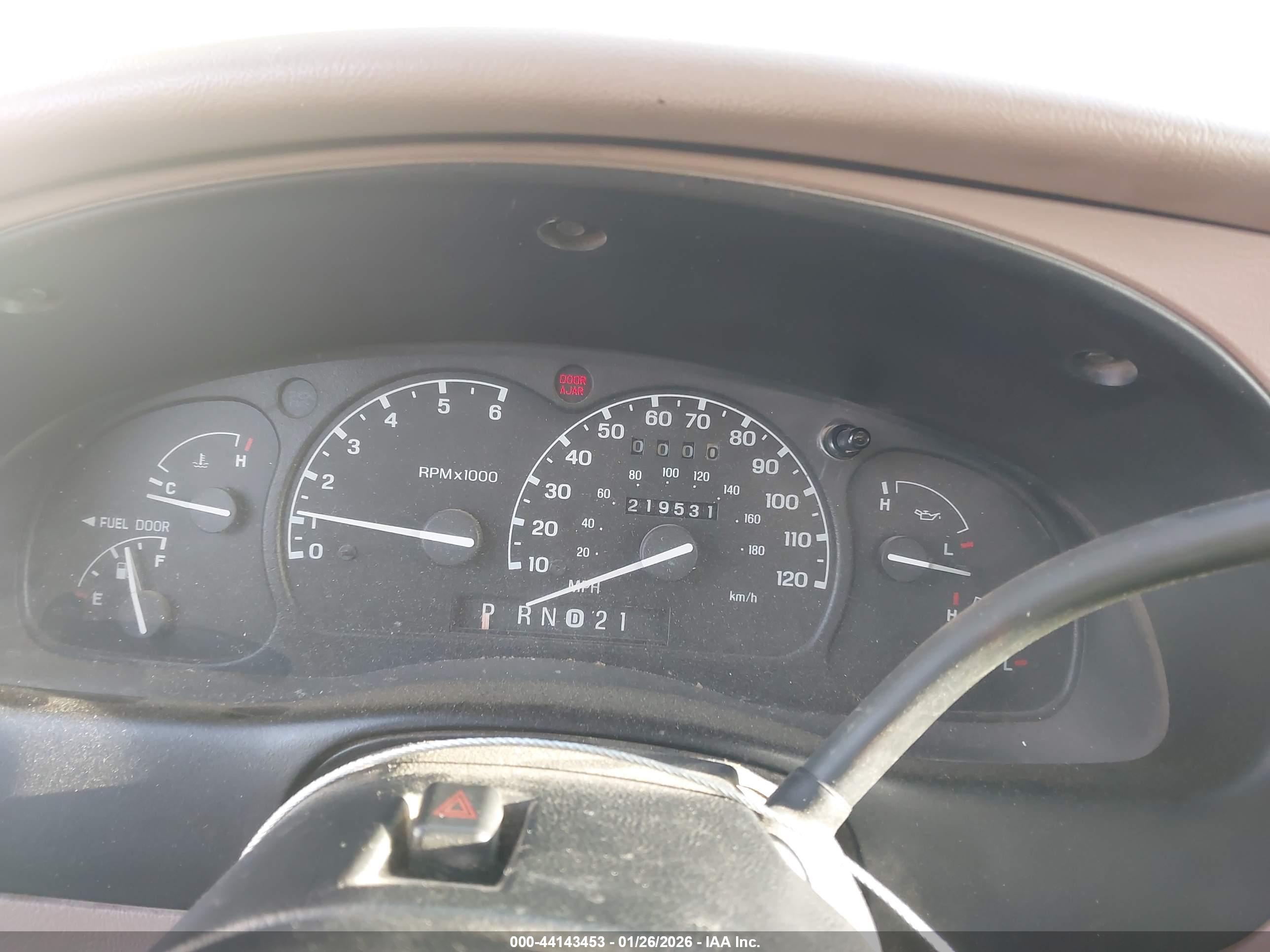 FORD RANGER image 7