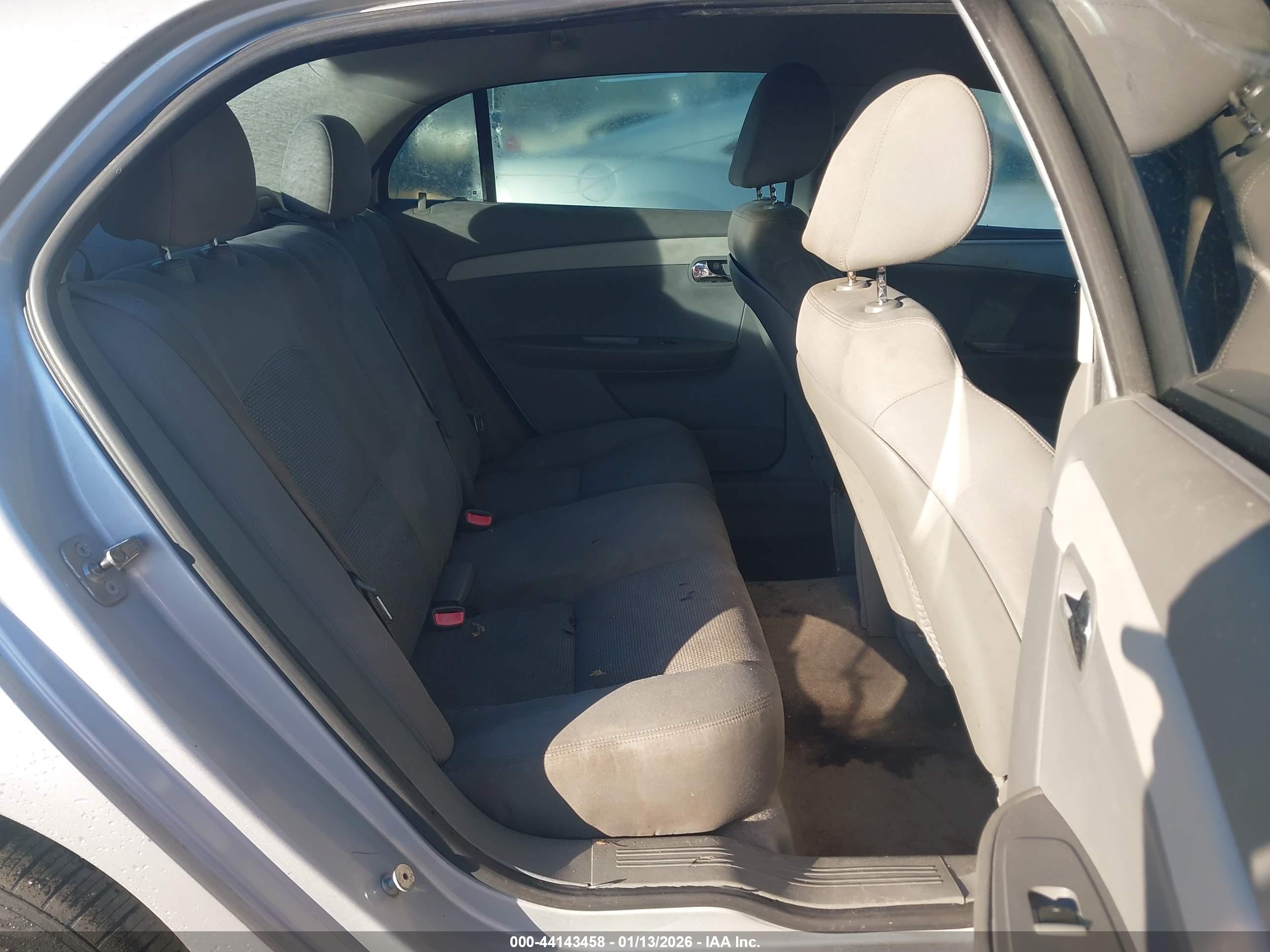 CHEVROLET MALIBU image 8