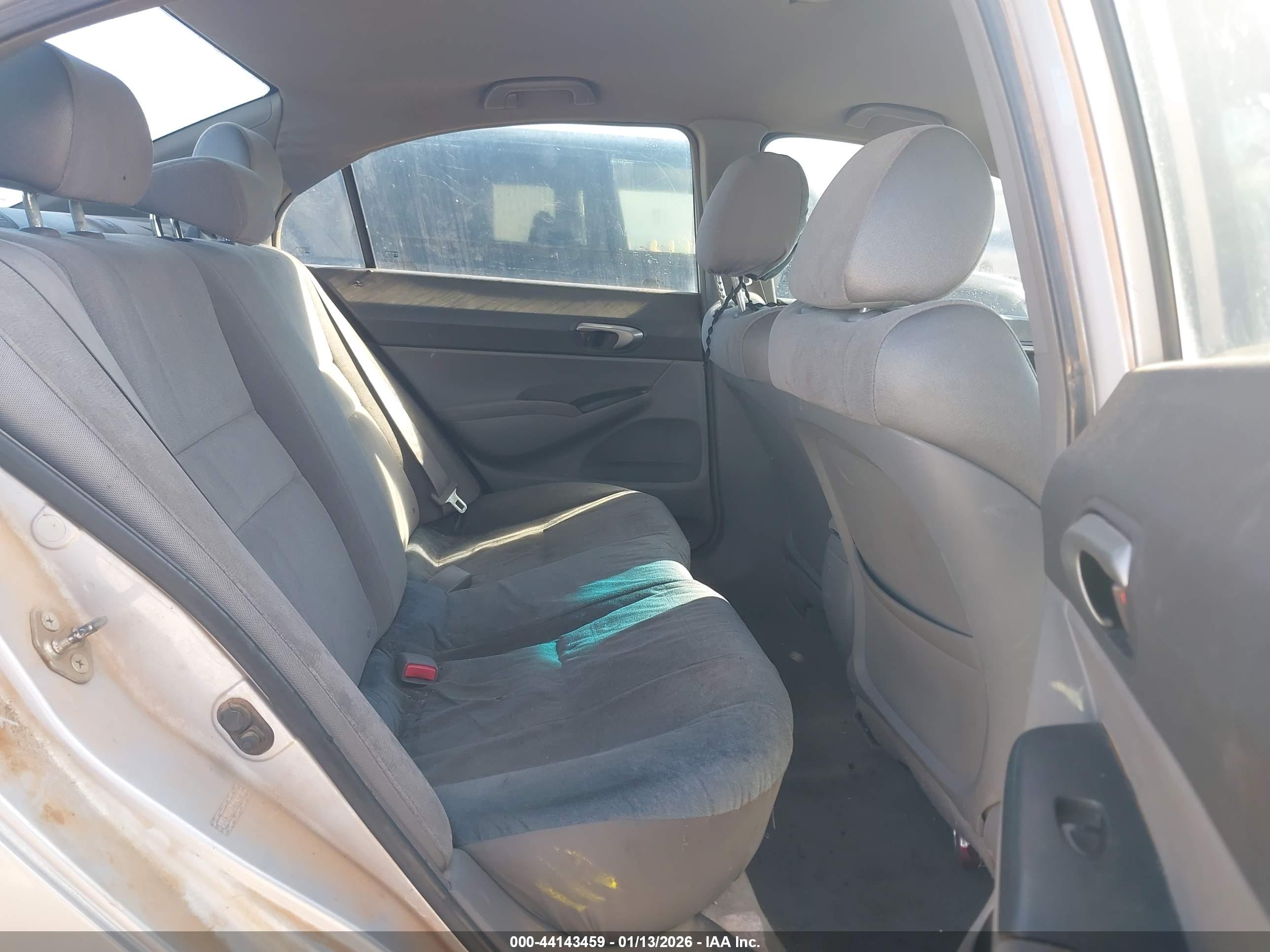 HONDA CIVIC image 8