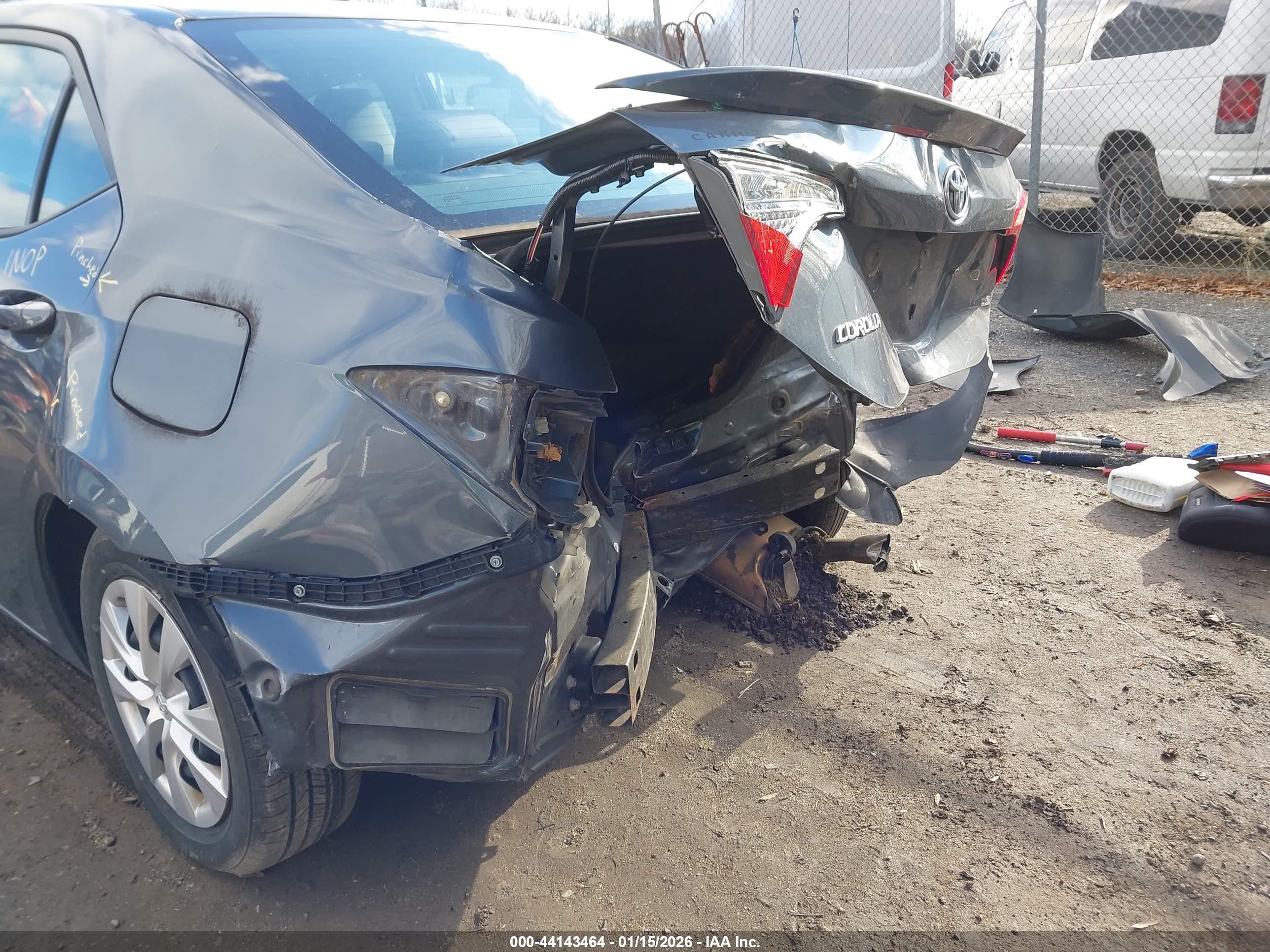 TOYOTA COROLLA image 6