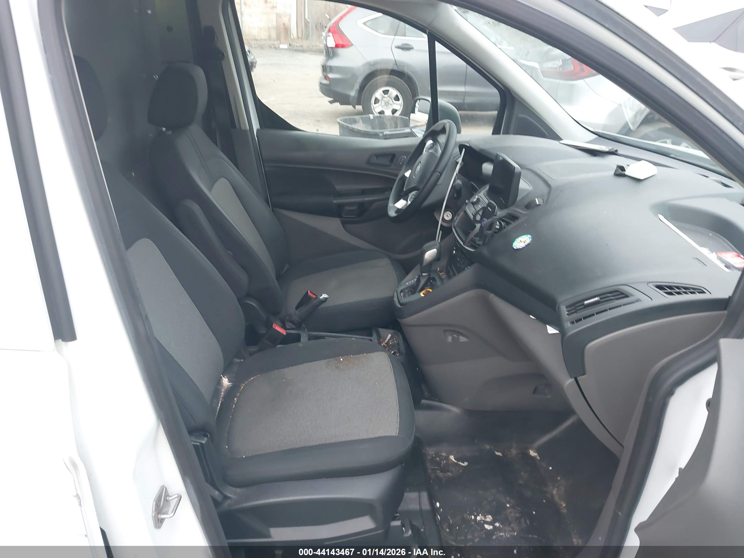 FORD TRANSIT image 5