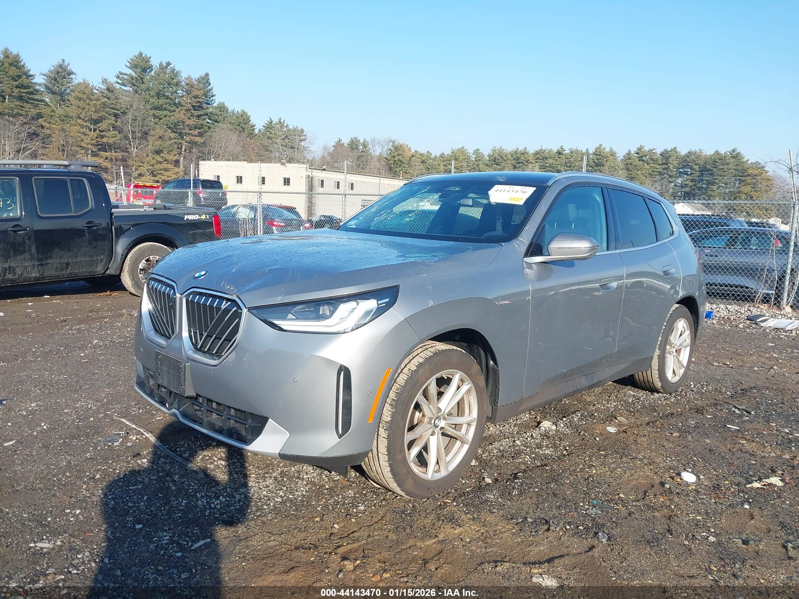 BMW X3 image 2