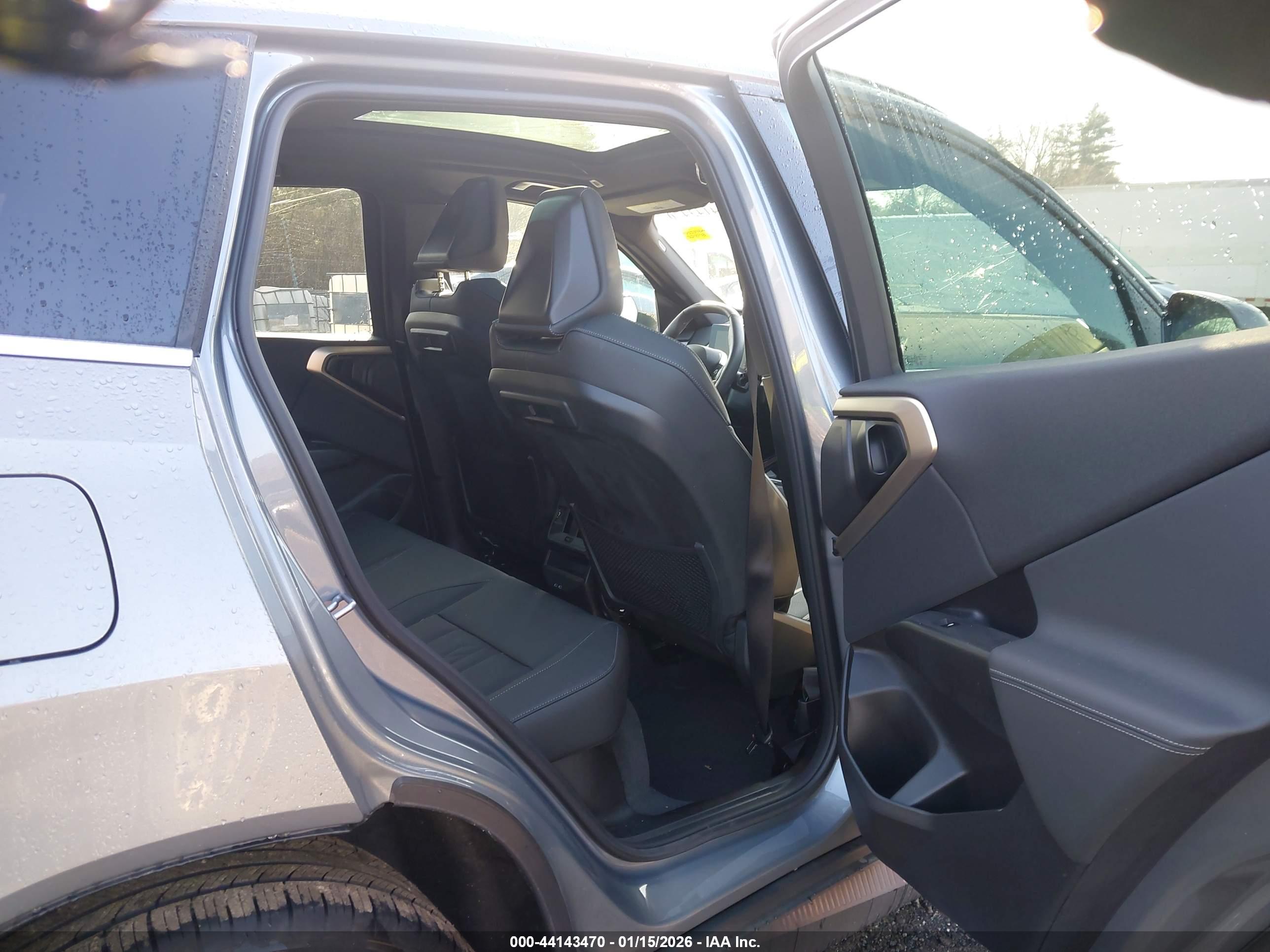 BMW X3 image 8
