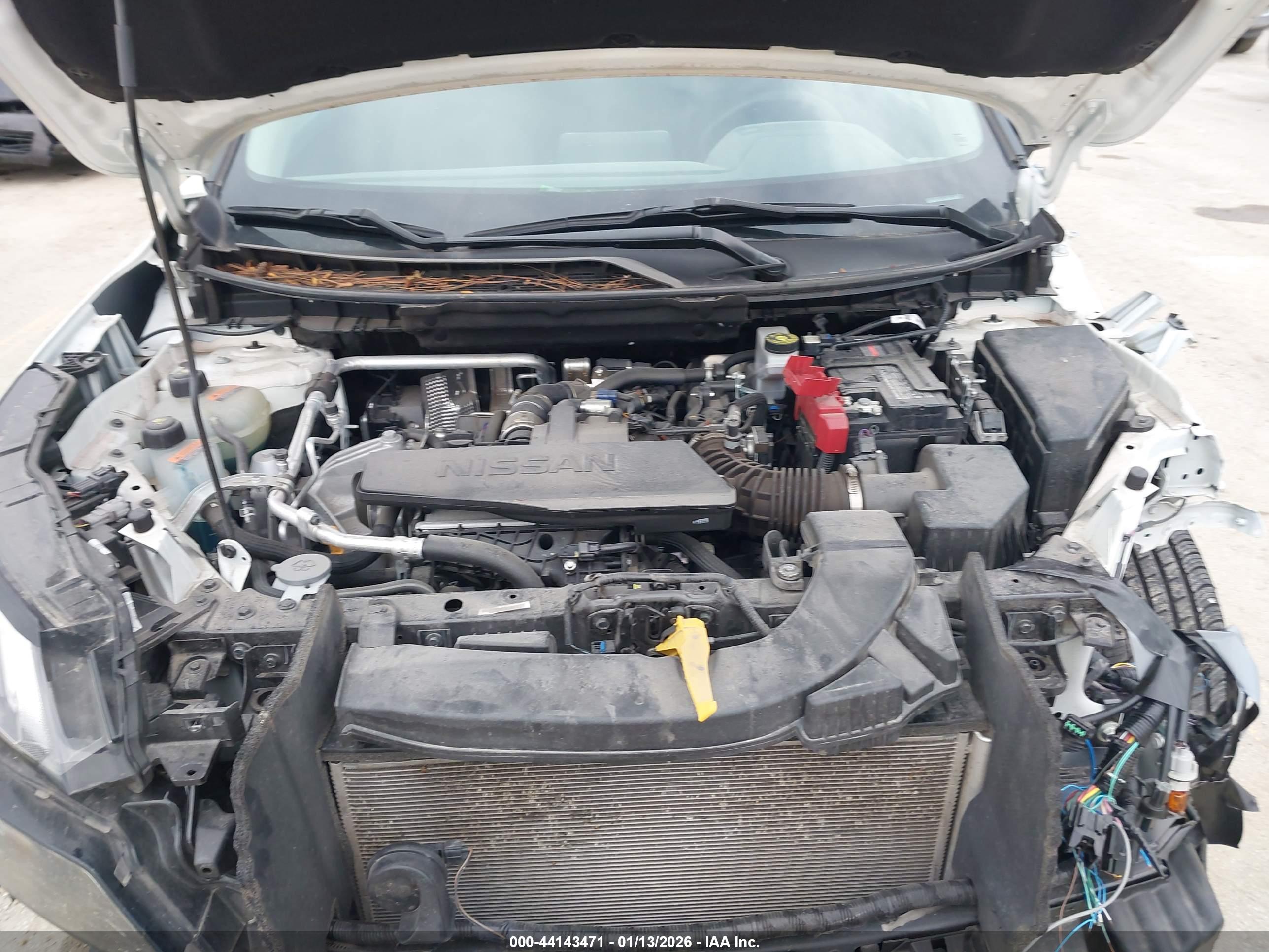 NISSAN ROGUE image 10