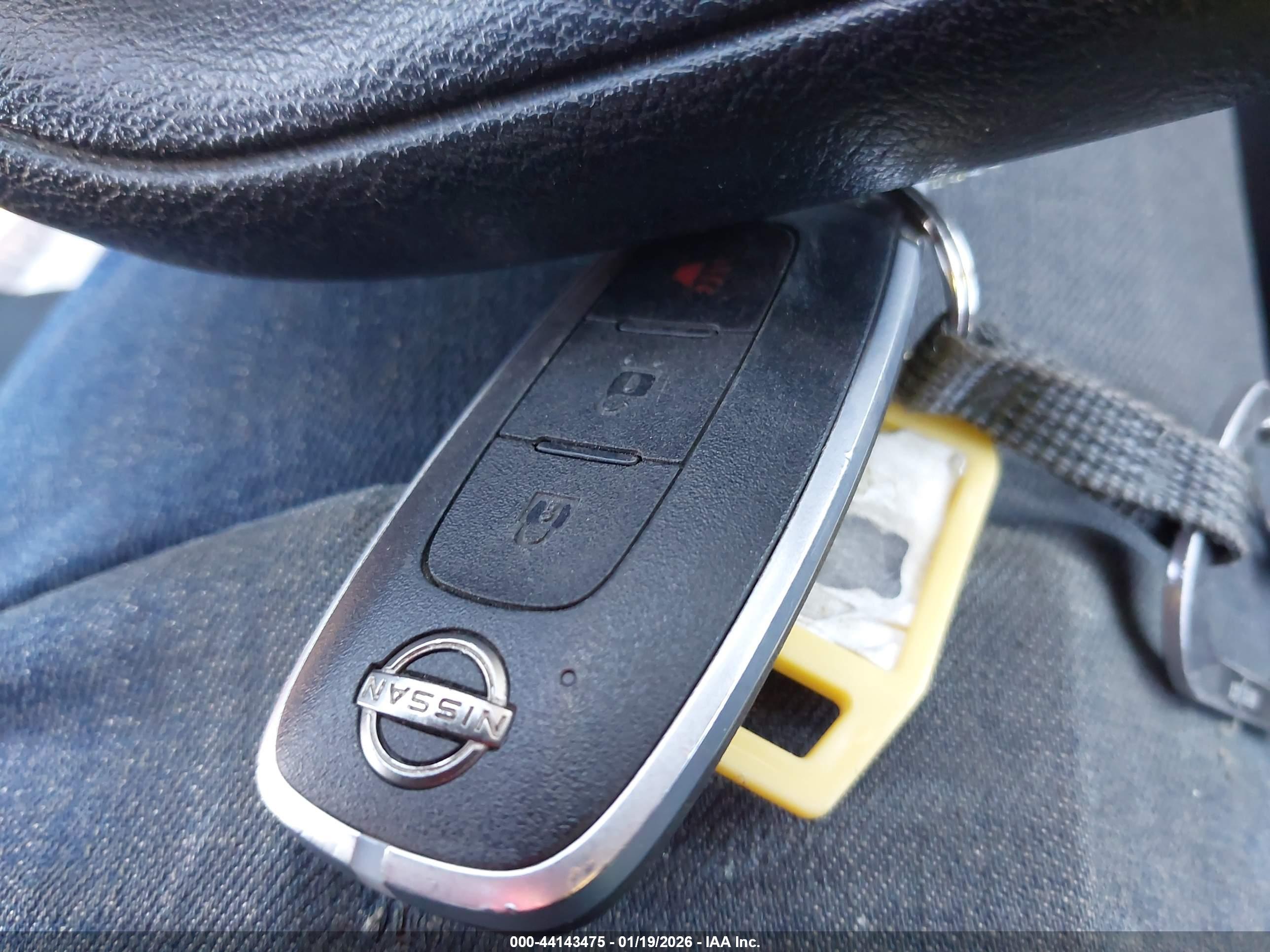 NISSAN KICKS image 11