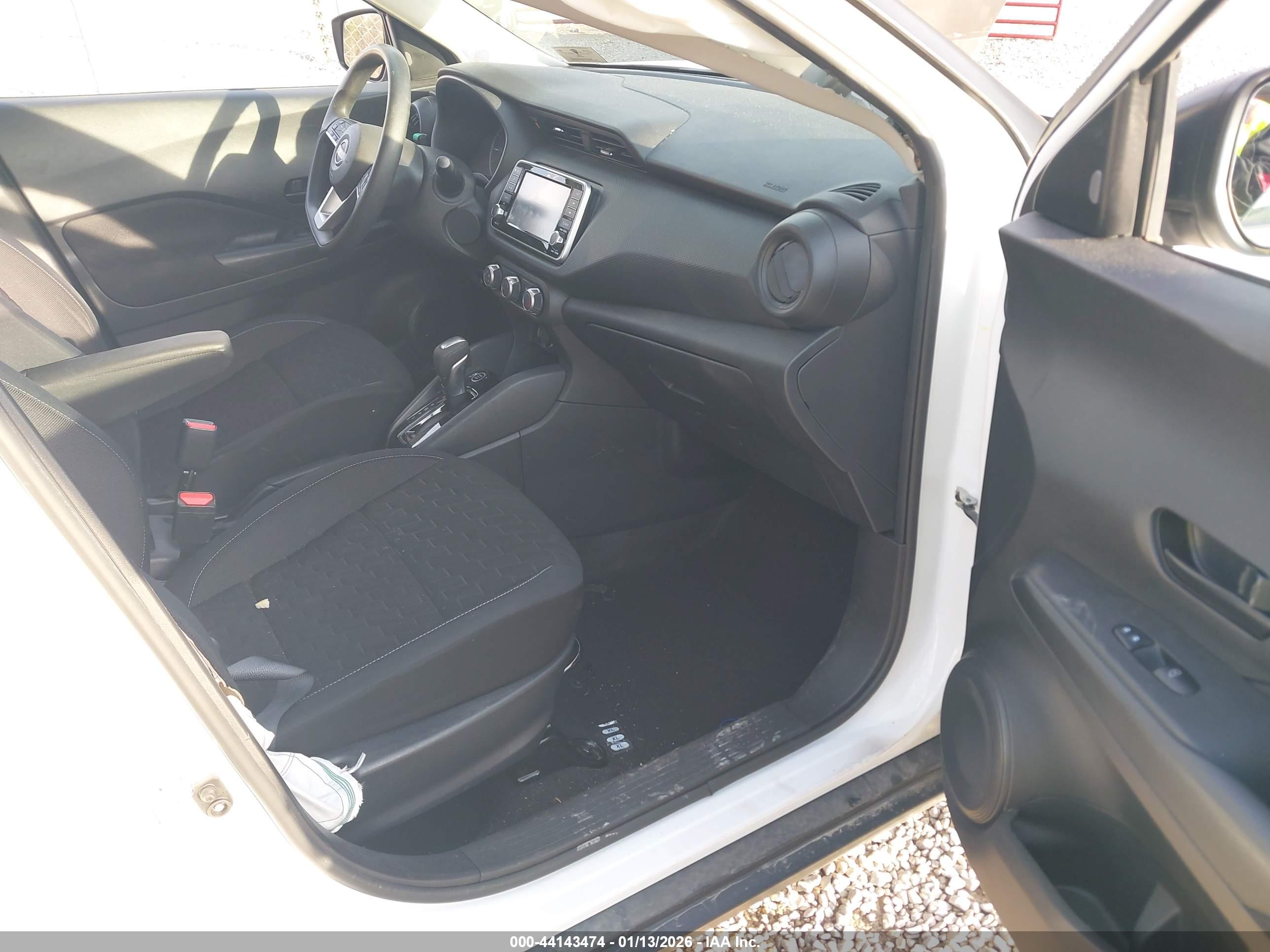 NISSAN KICKS image 5