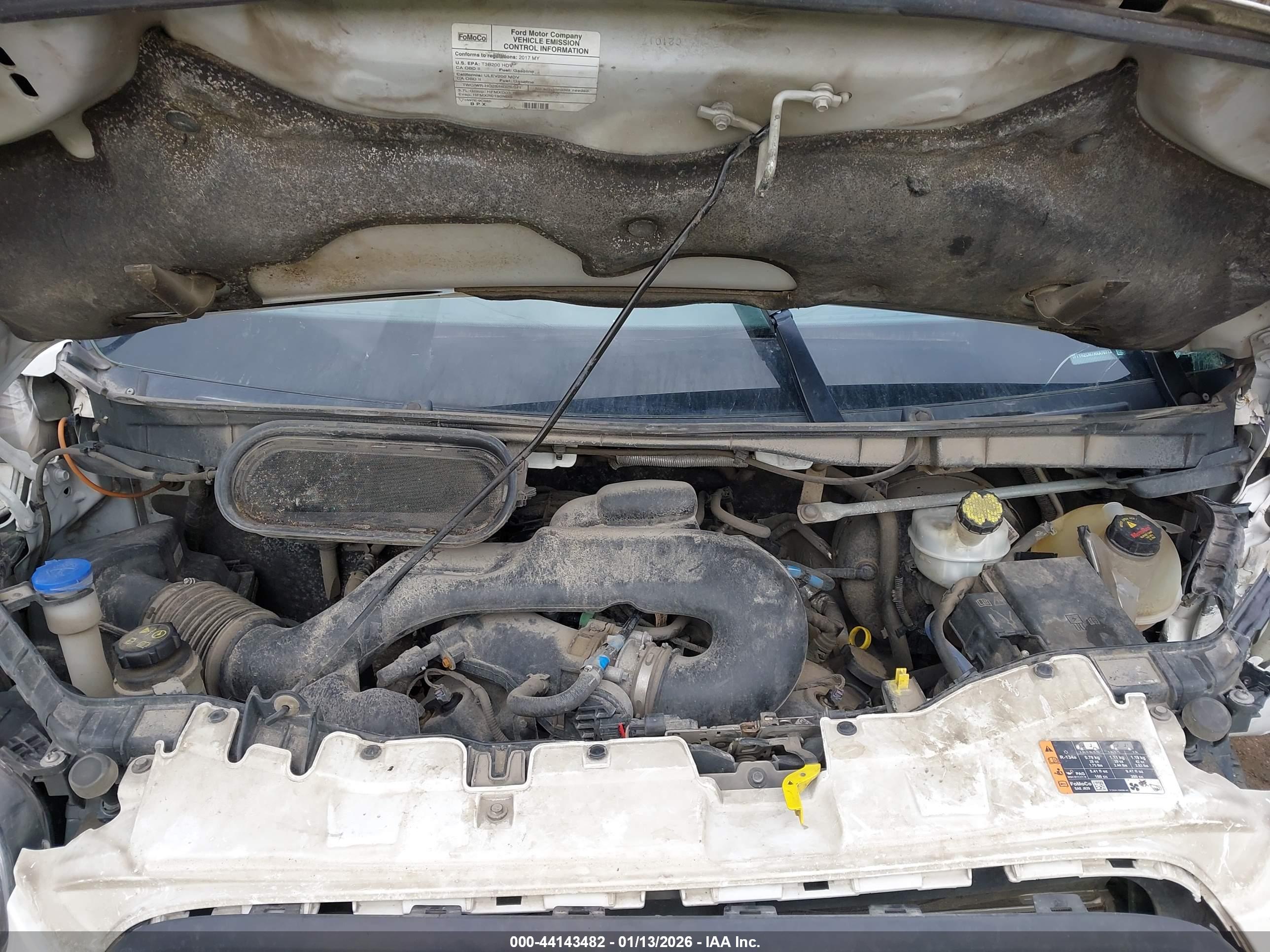 FORD TRANSIT-250 image 10
