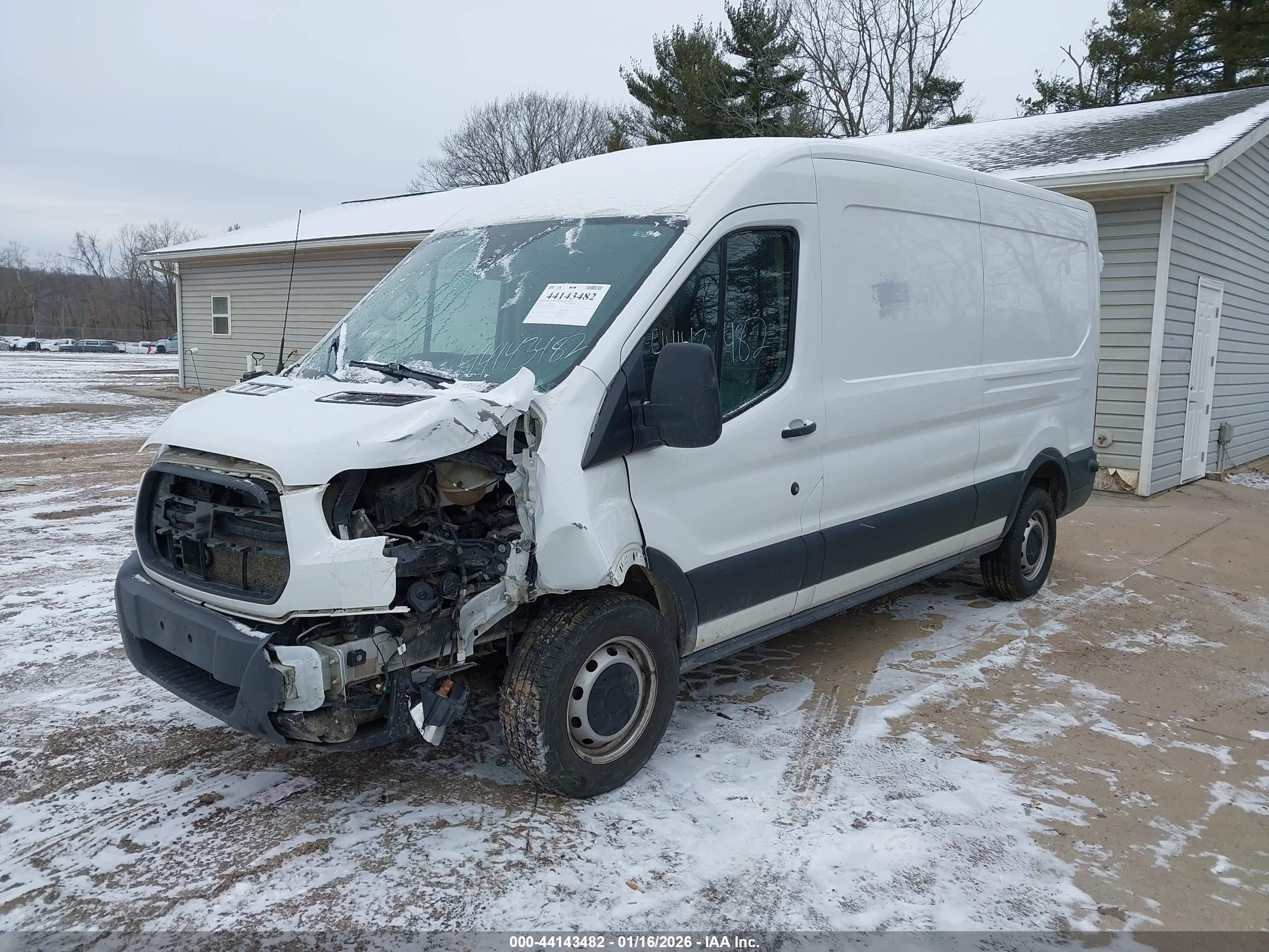 FORD TRANSIT-250 image 2