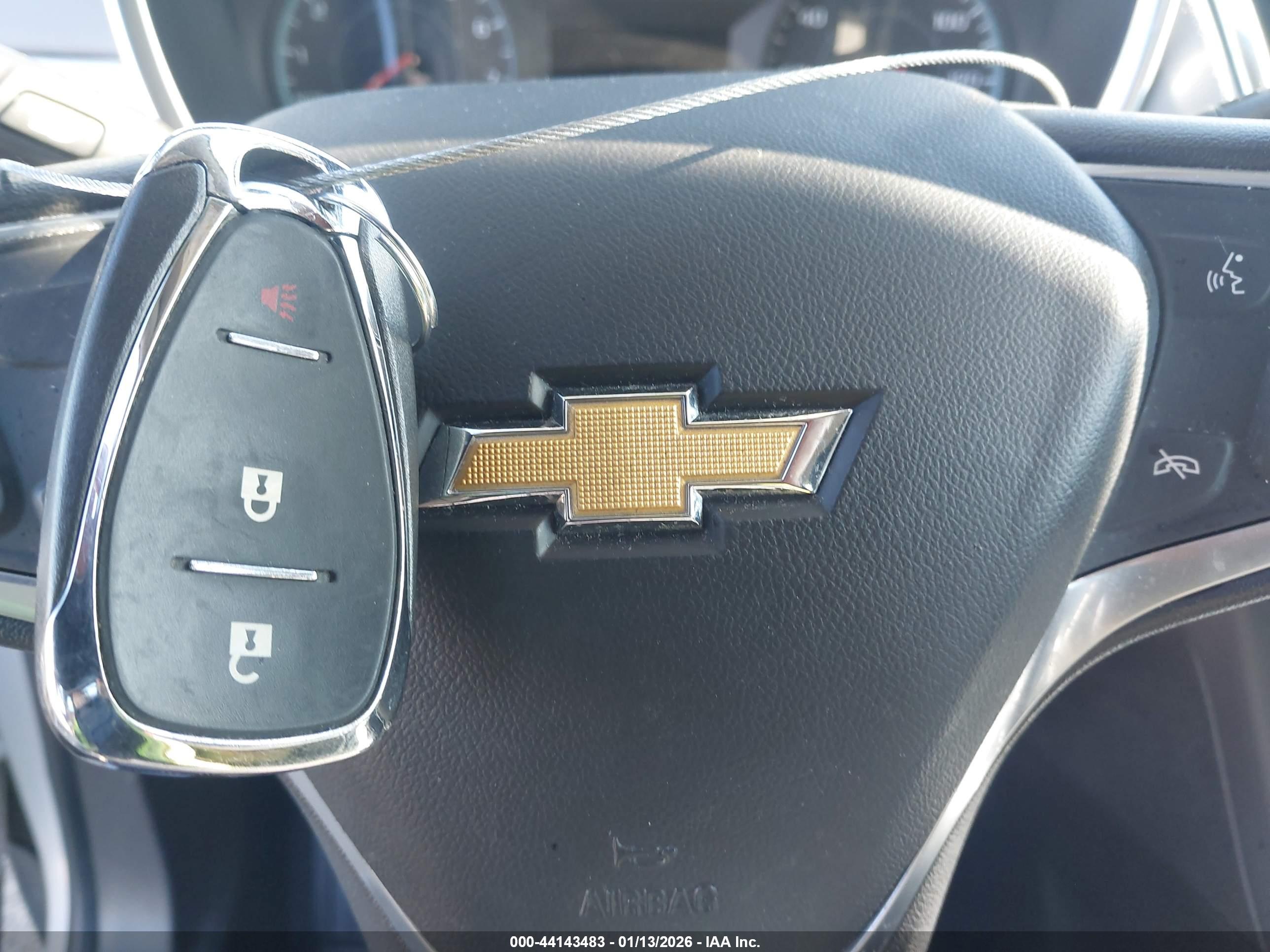 CHEVROLET EQUINOX image 11