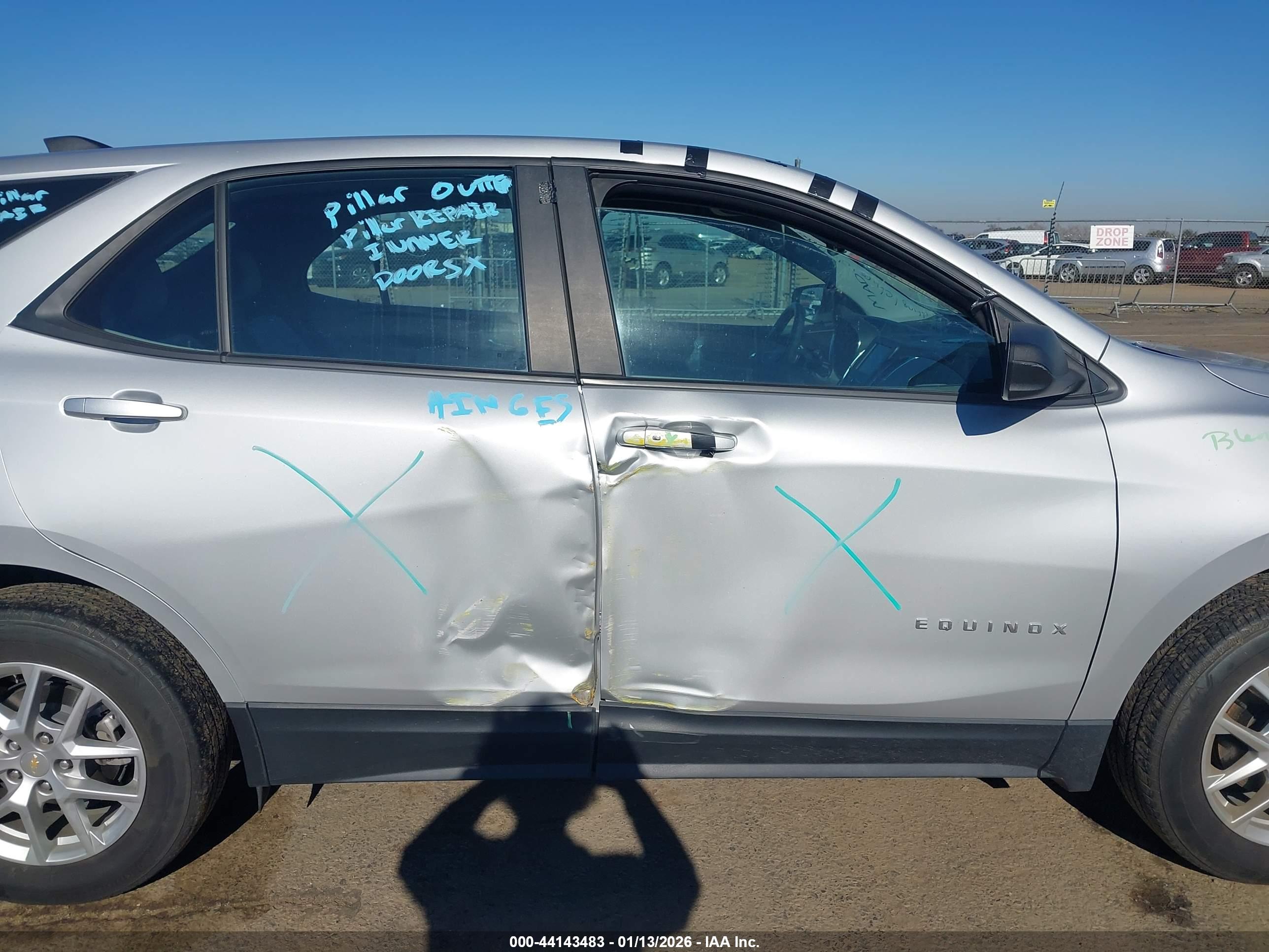 CHEVROLET EQUINOX image 6