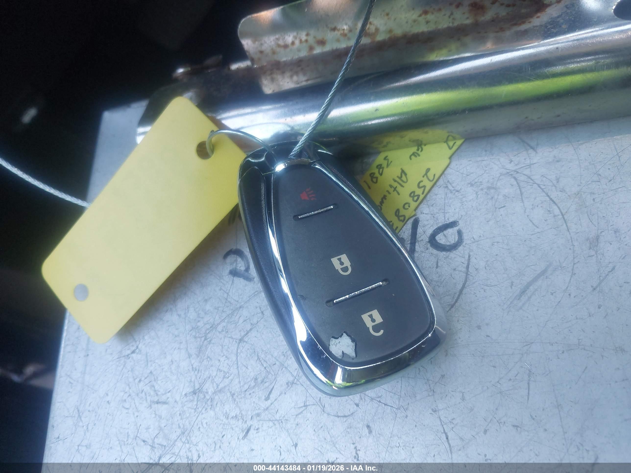 CHEVROLET EQUINOX image 11