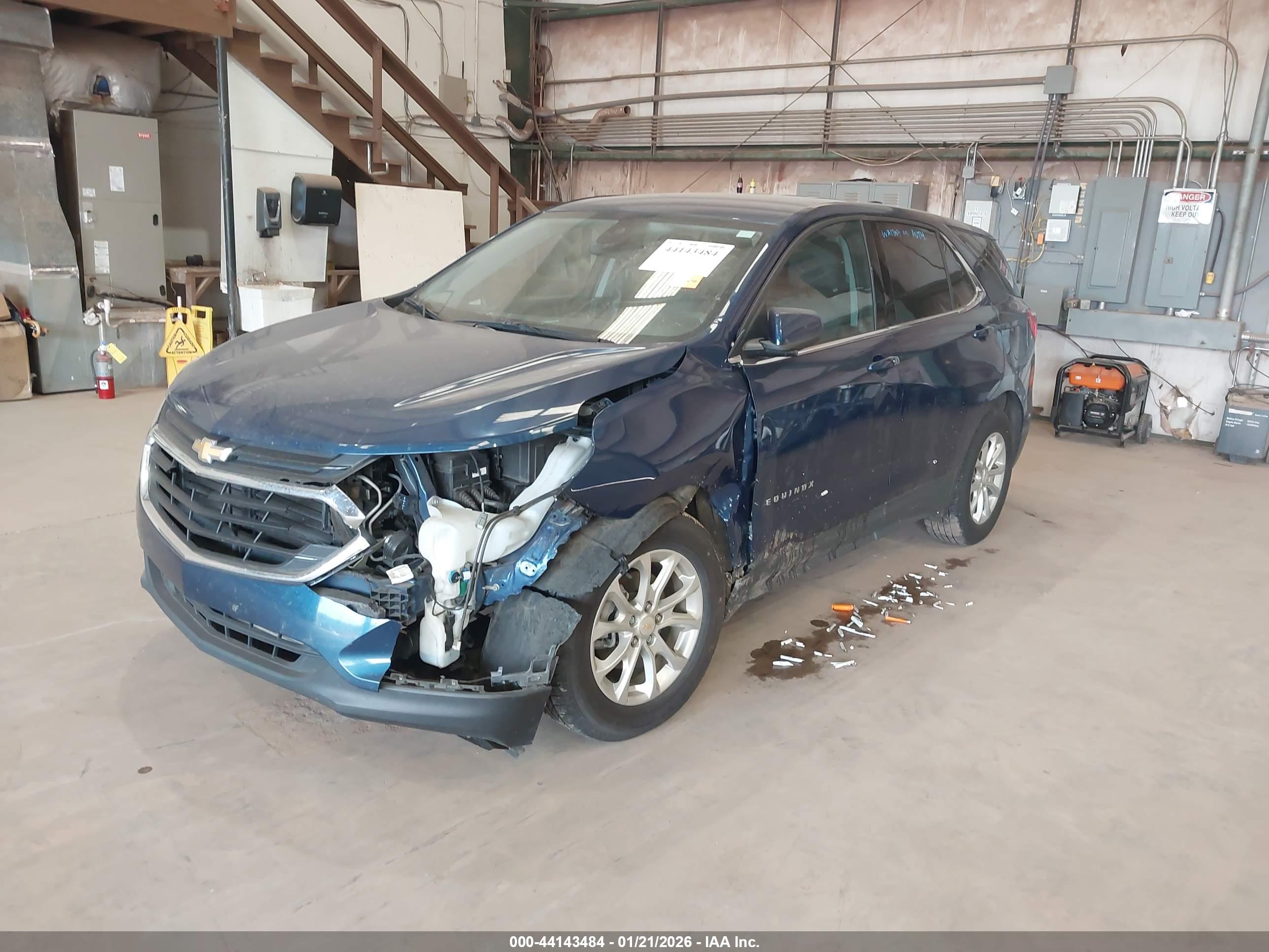 CHEVROLET EQUINOX image 2