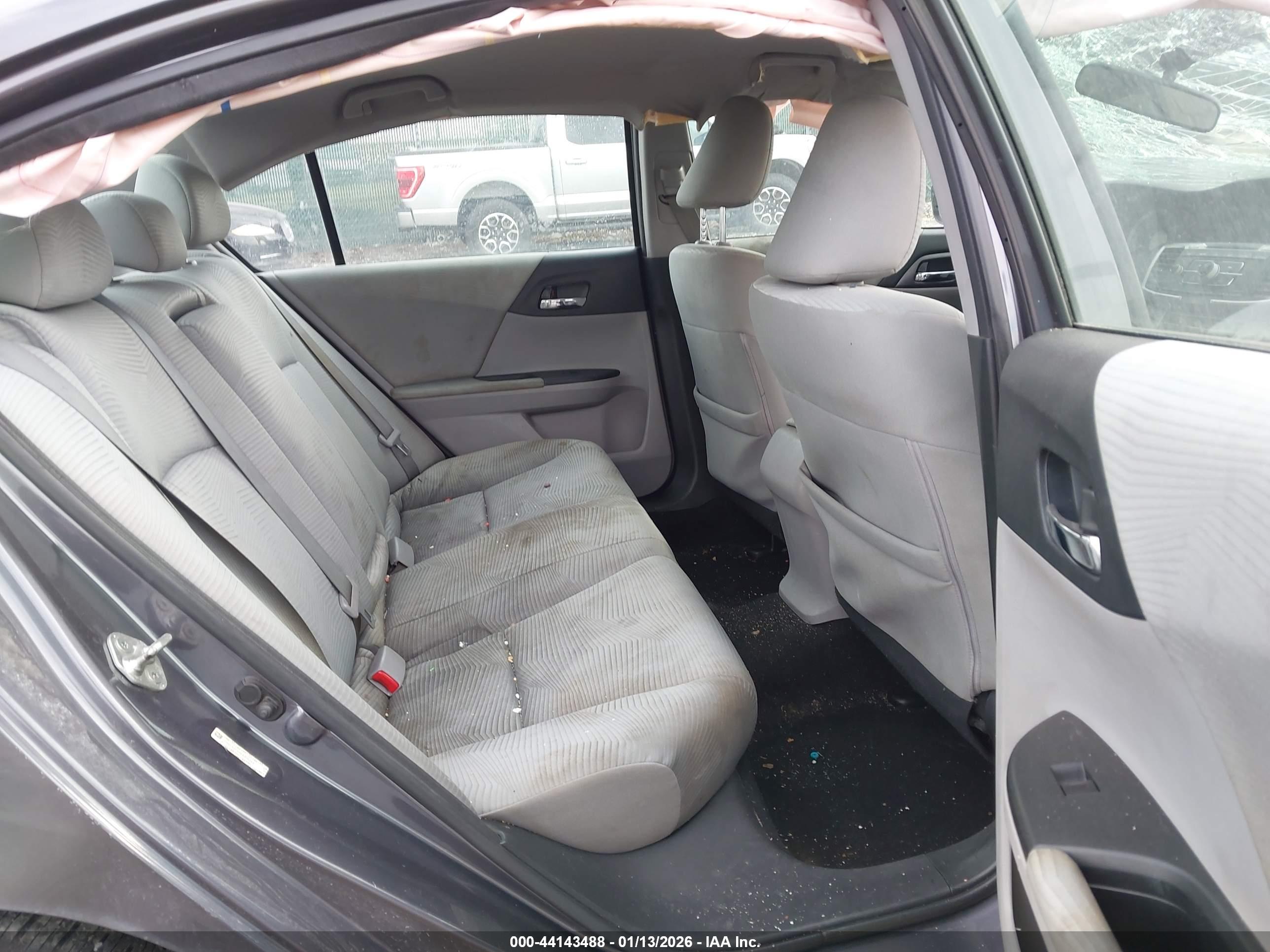HONDA ACCORD image 8