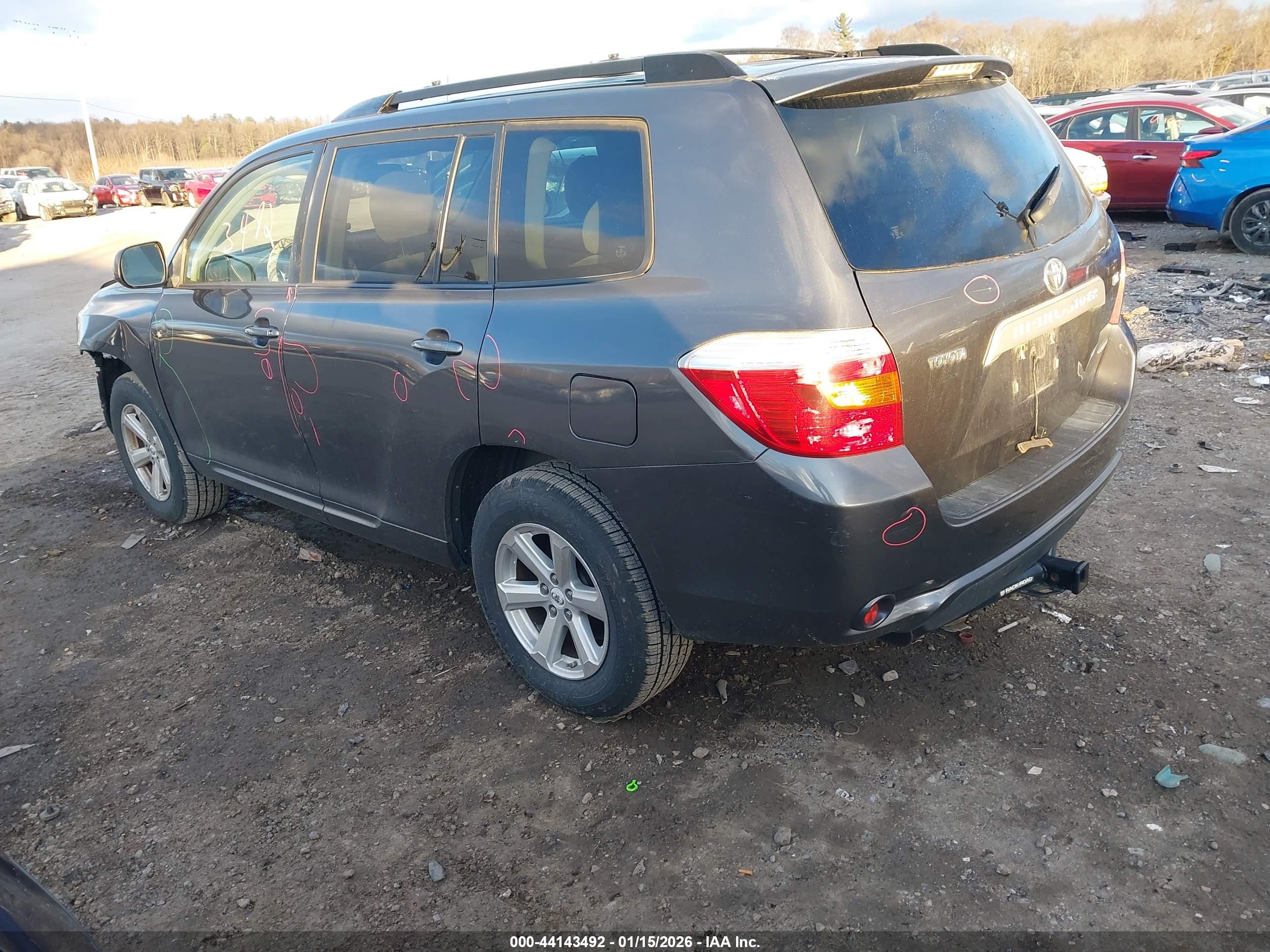 TOYOTA HIGHLANDER image 3