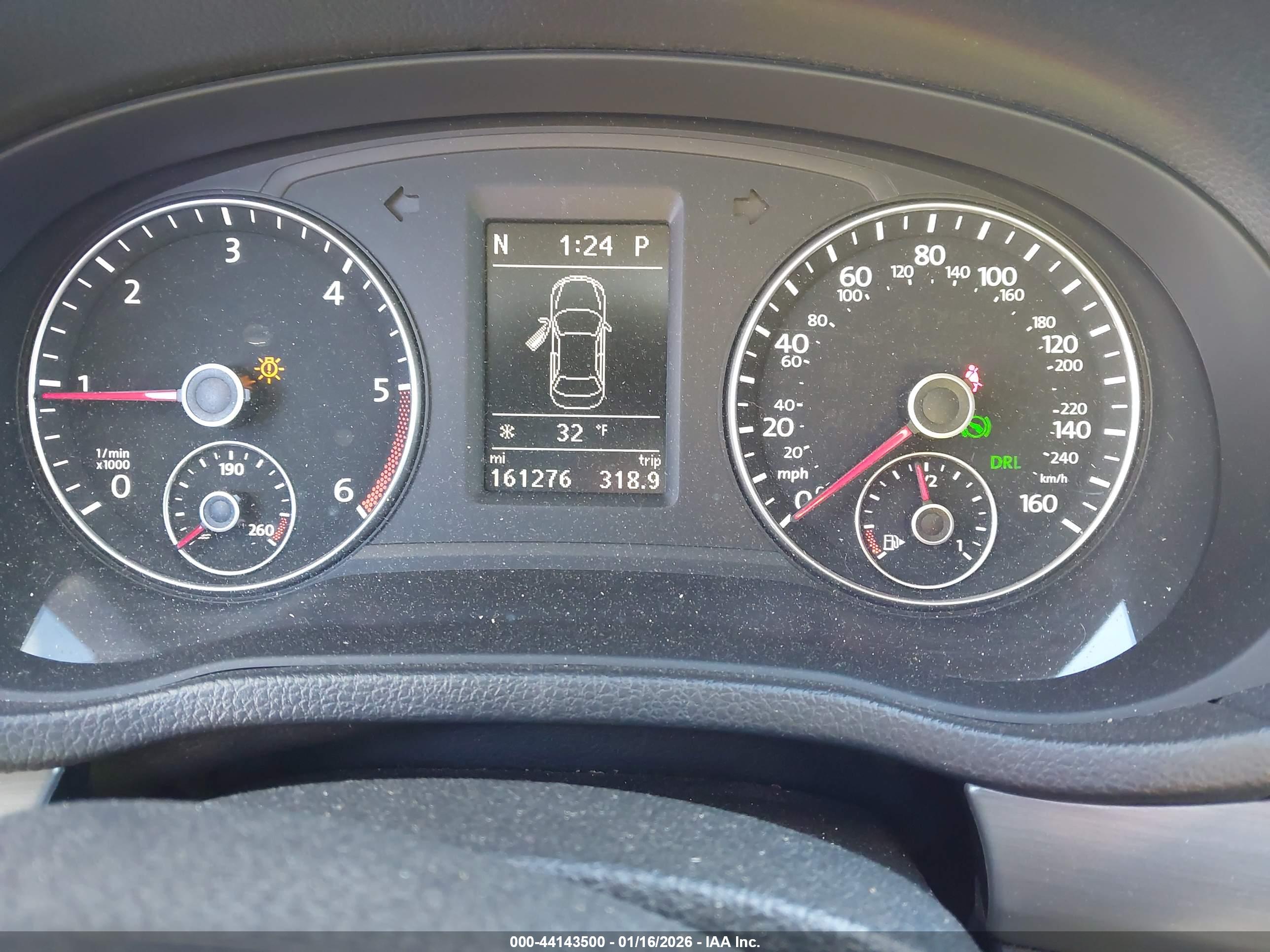VOLKSWAGEN PASSAT image 7