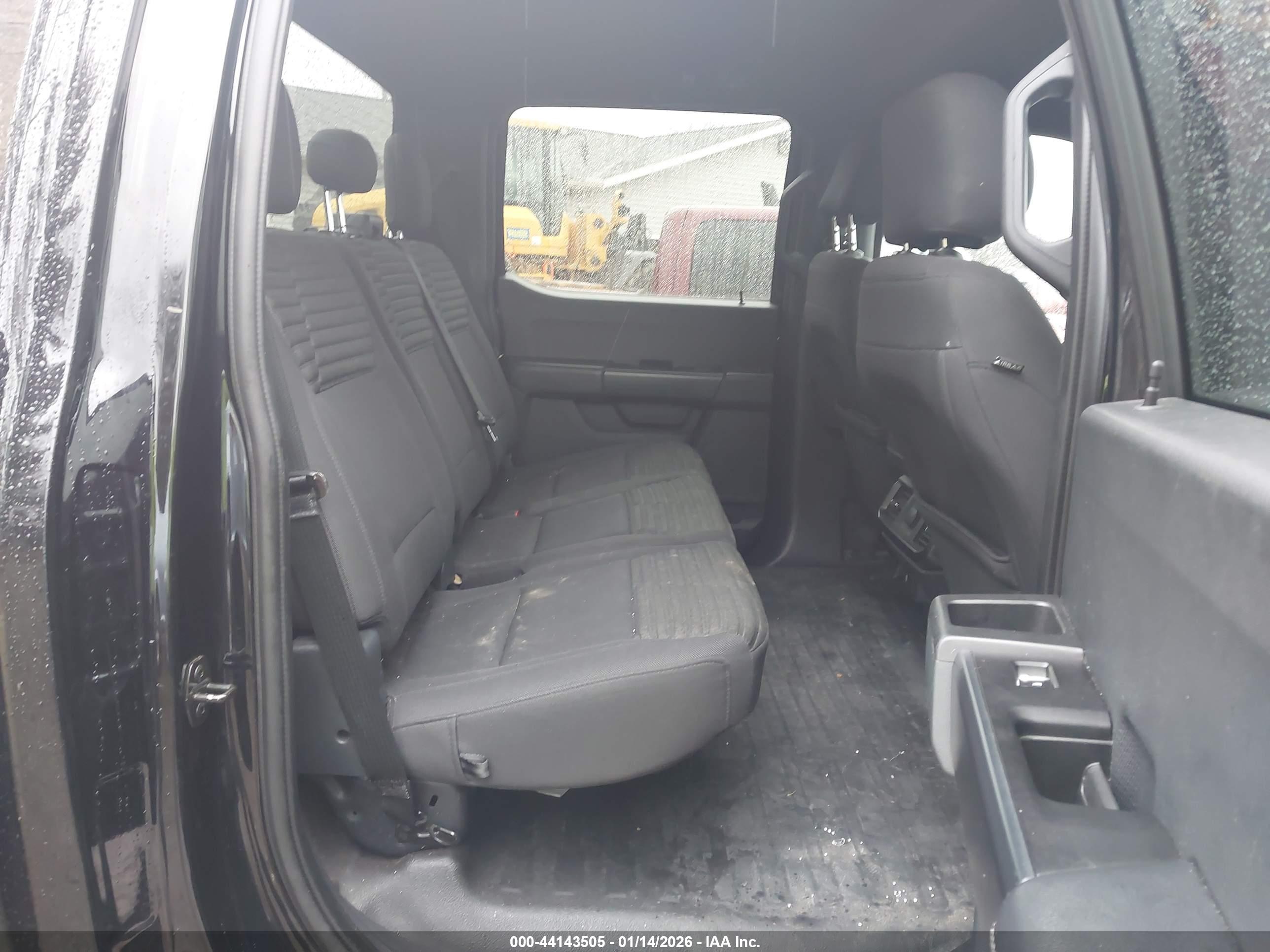 FORD F-150 image 8