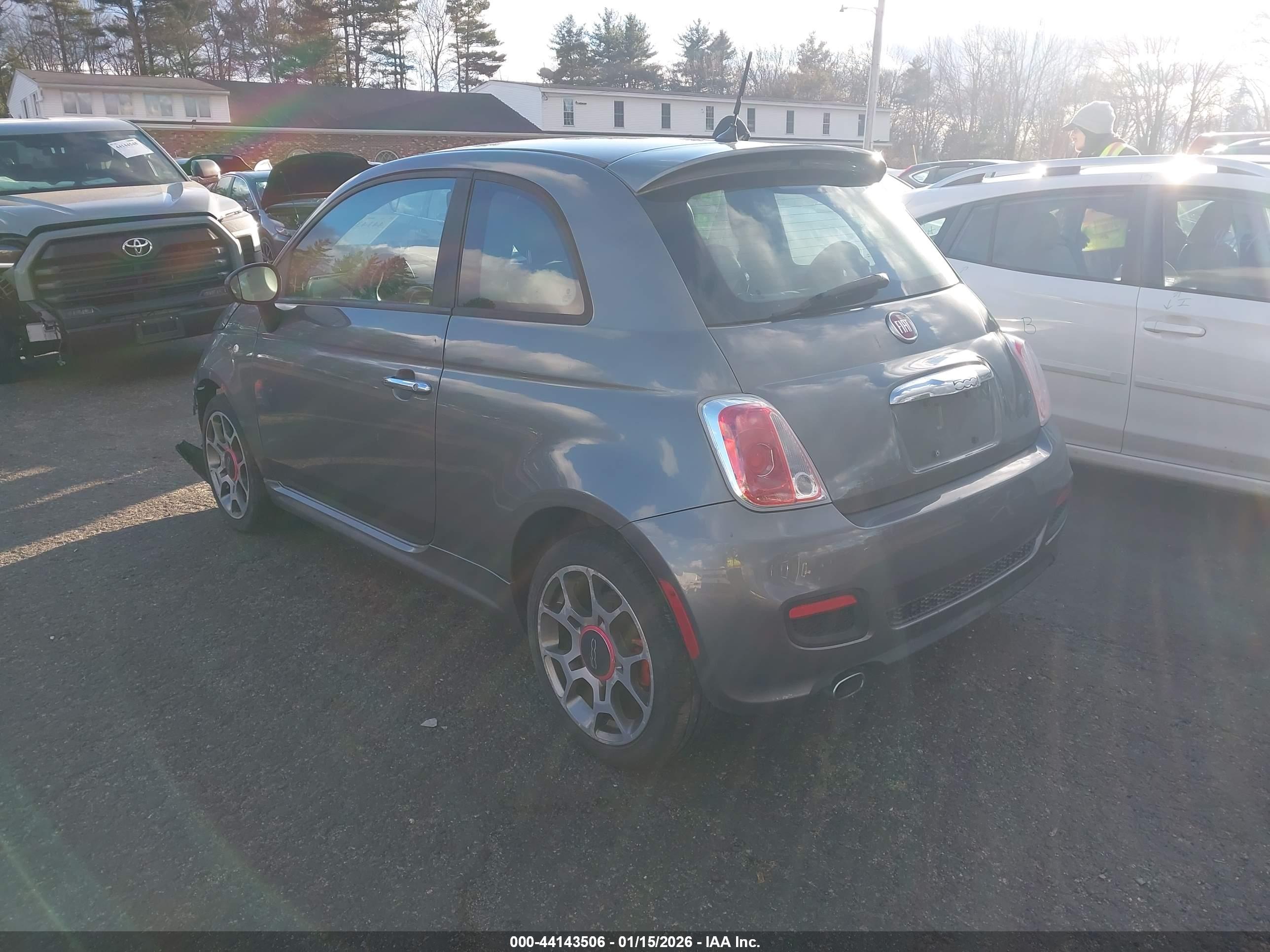 FIAT 500 image 3