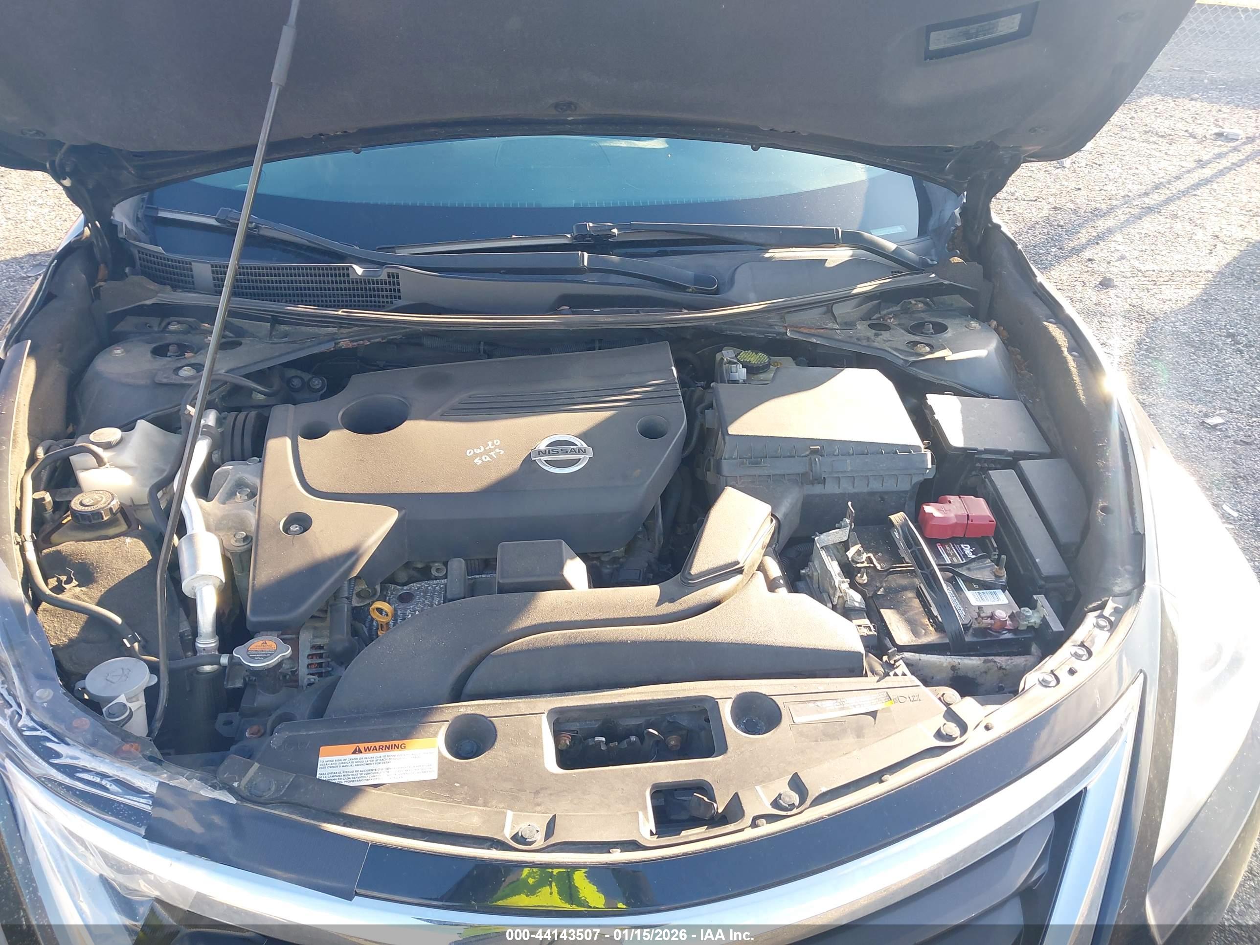 NISSAN ALTIMA image 10