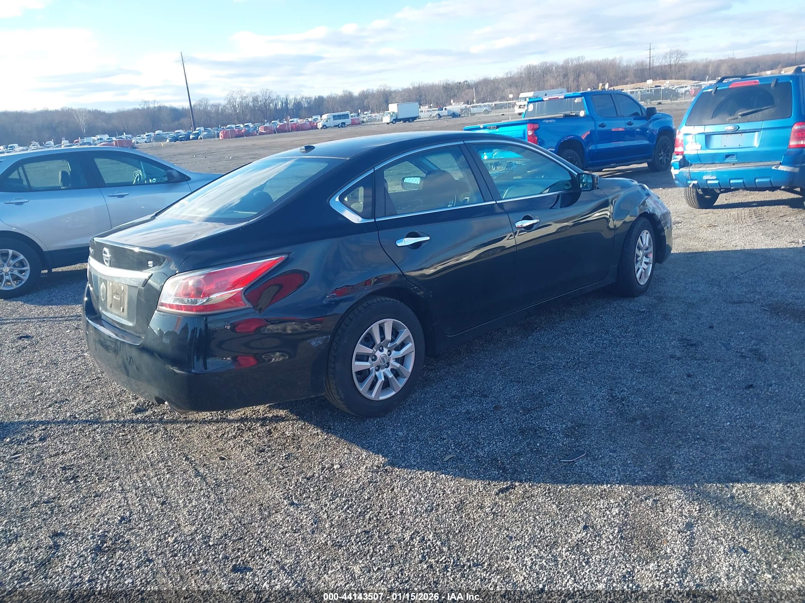 NISSAN ALTIMA image 4