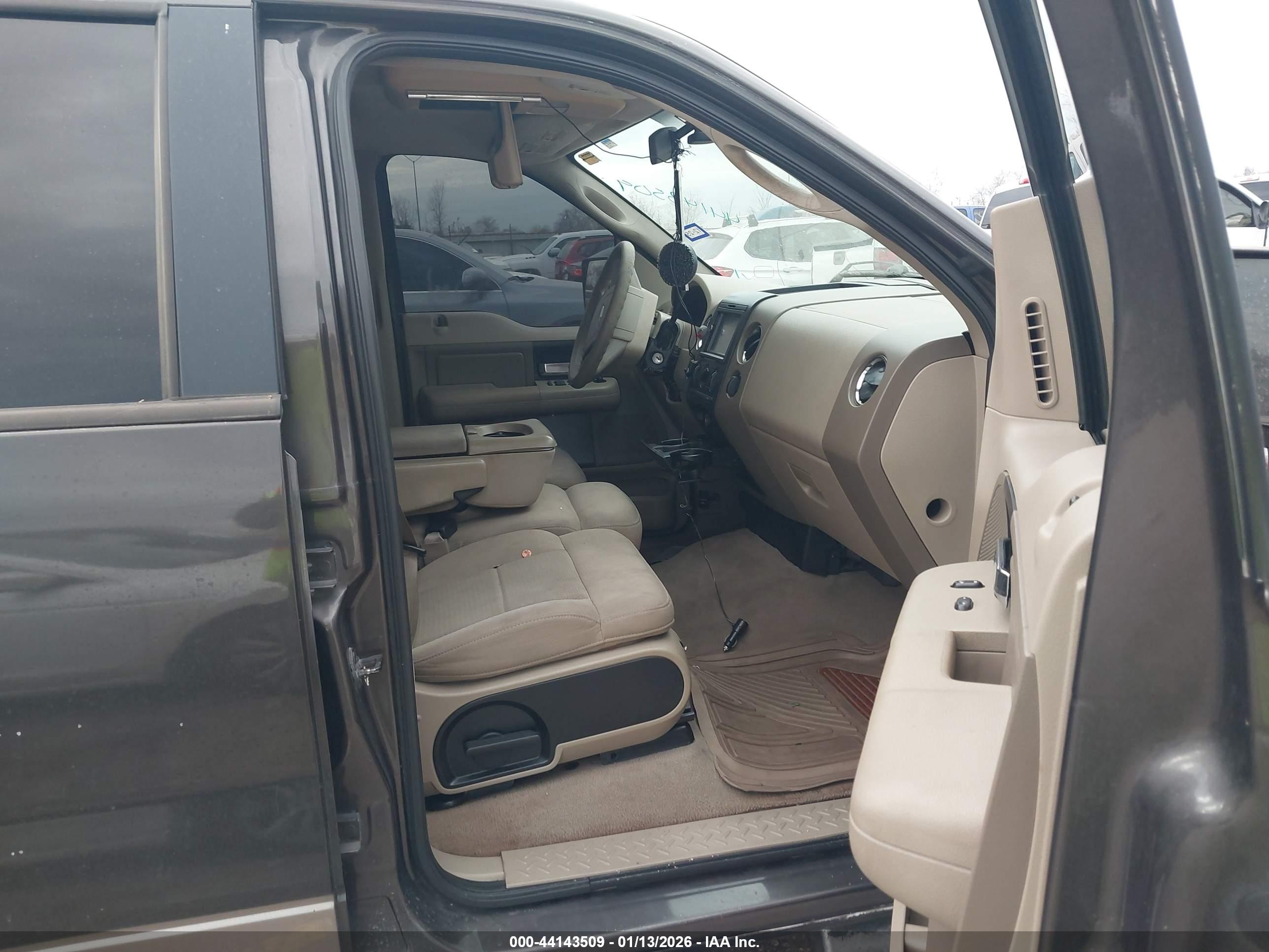 FORD F-150 image 5