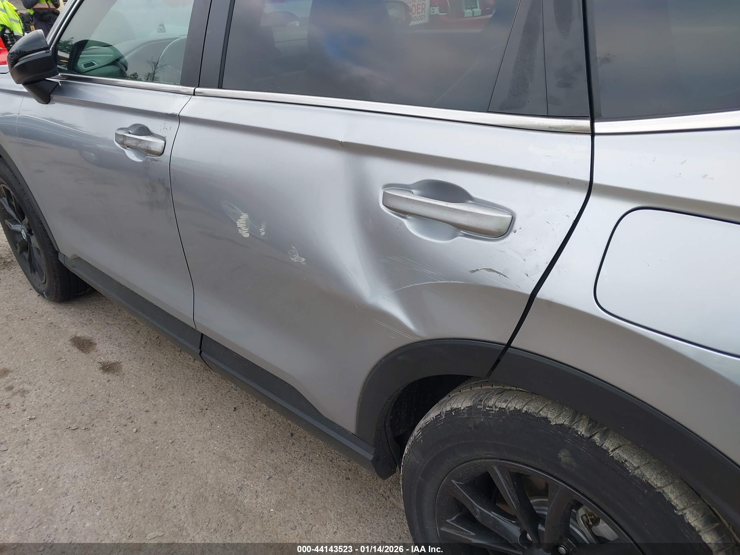 HONDA CR-V image 6
