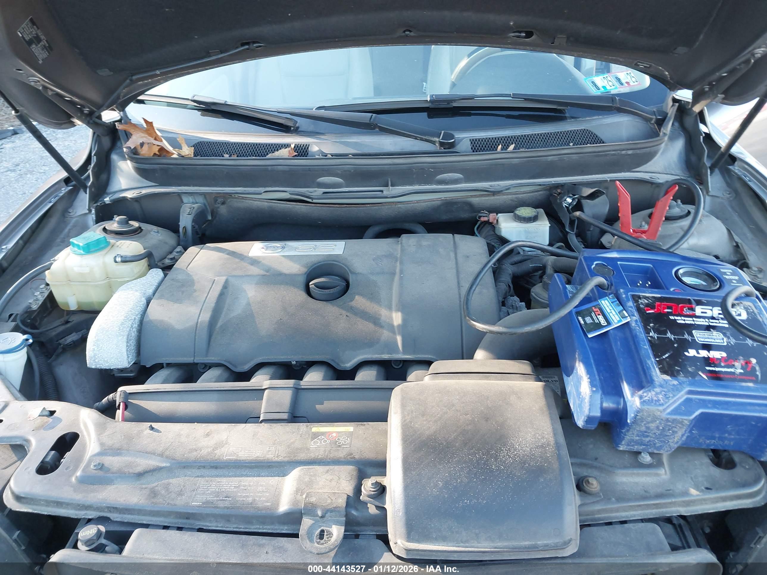 VOLVO XC90 image 10