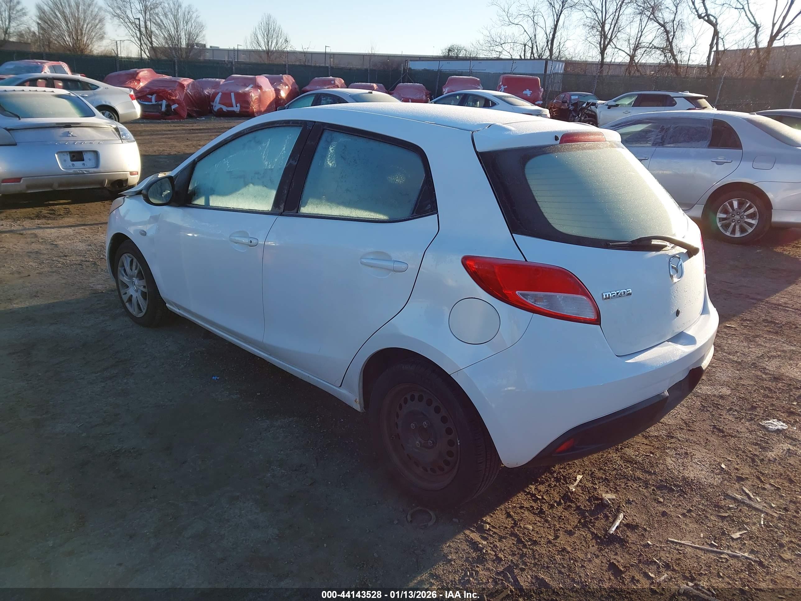 MAZDA MAZDA2 image 3