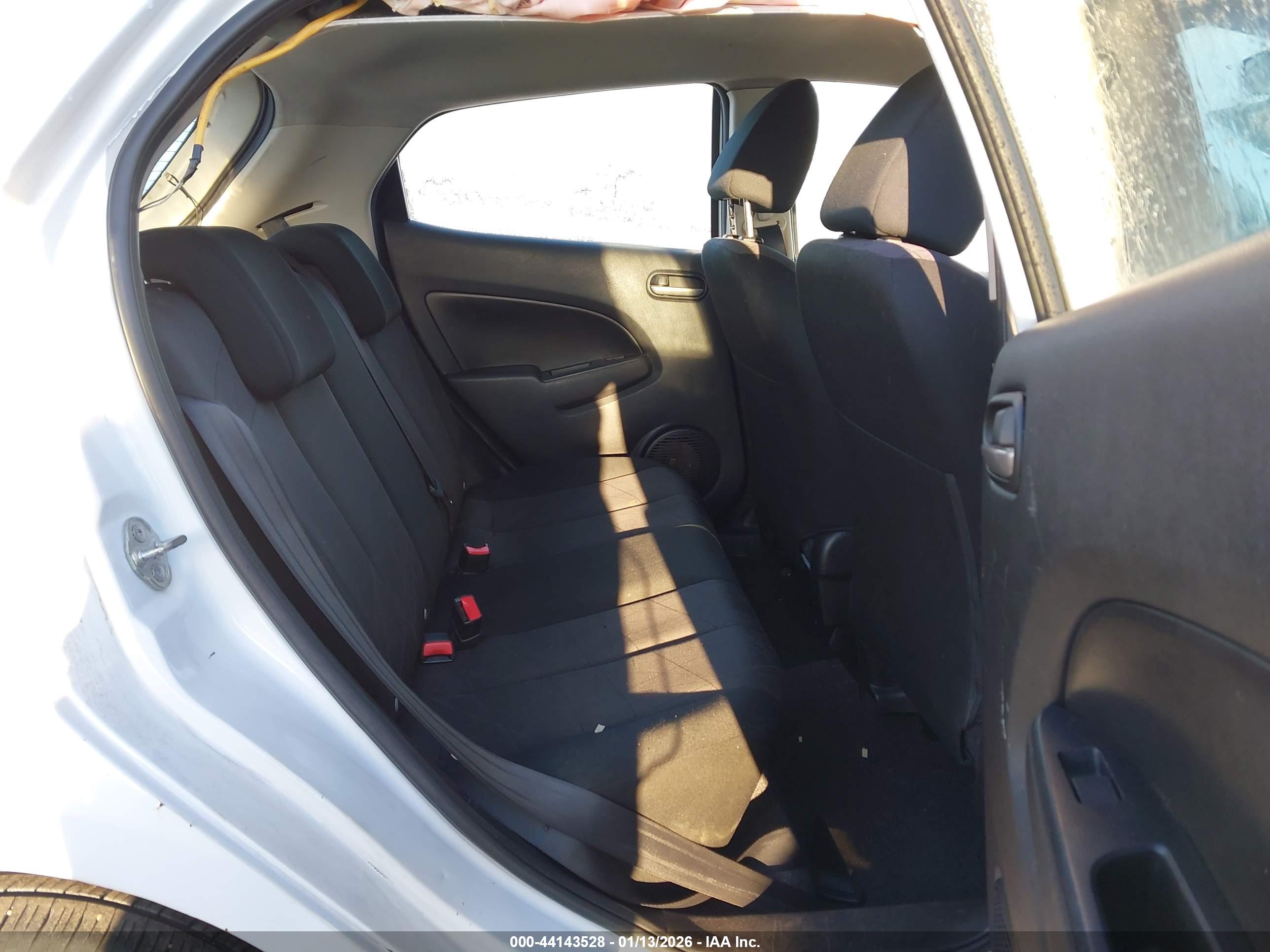 MAZDA MAZDA2 image 8