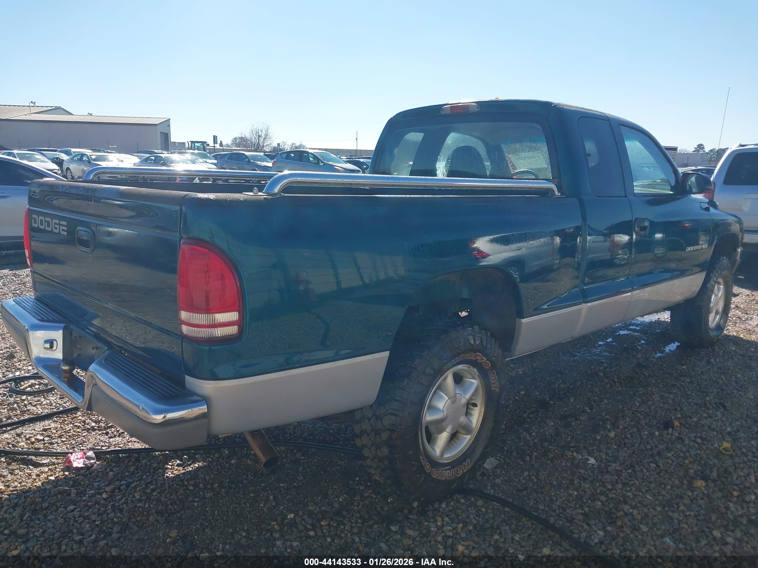 DODGE DAKOTA image 4