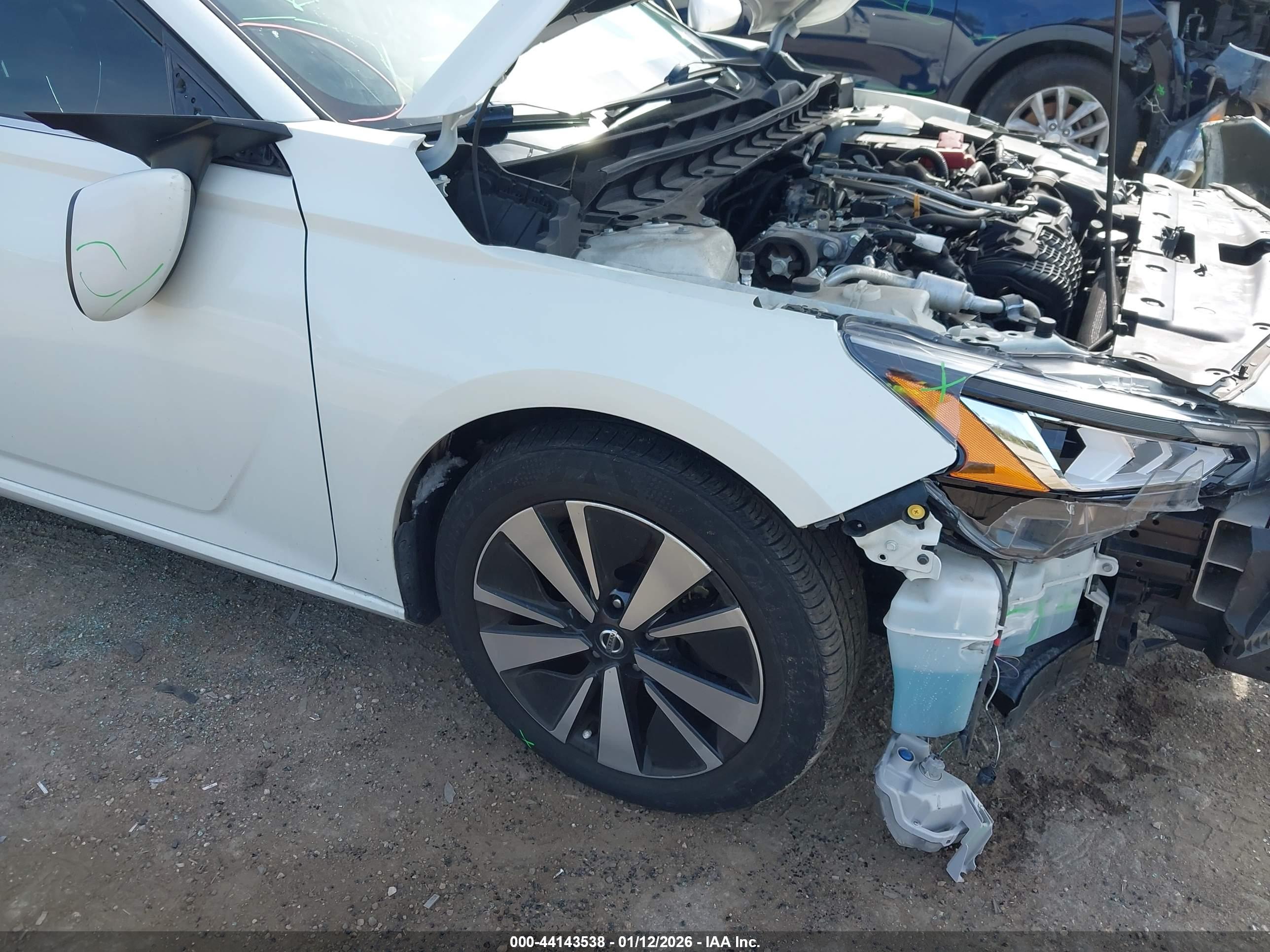 NISSAN ALTIMA image 6