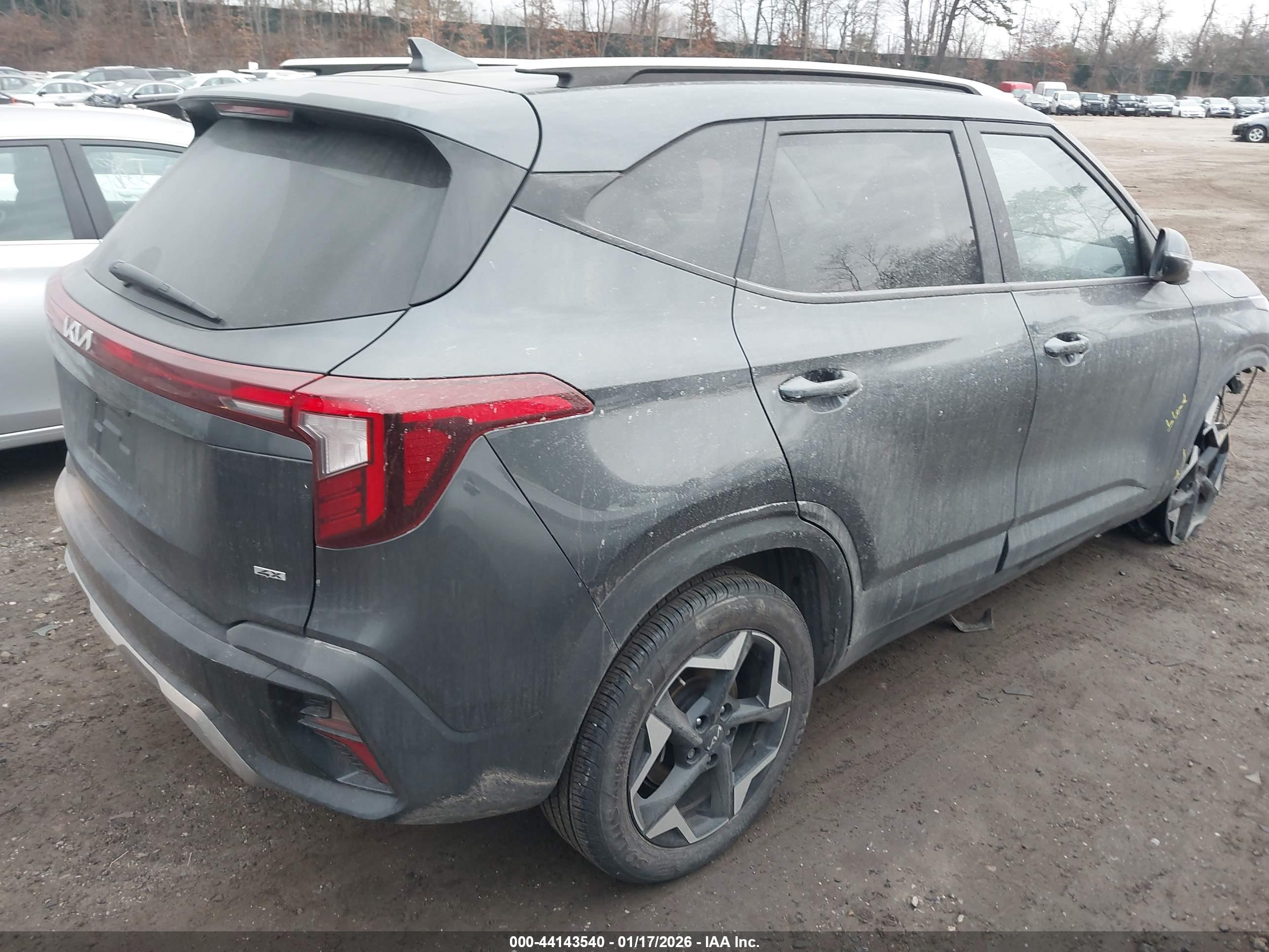 KIA SELTOS image 4