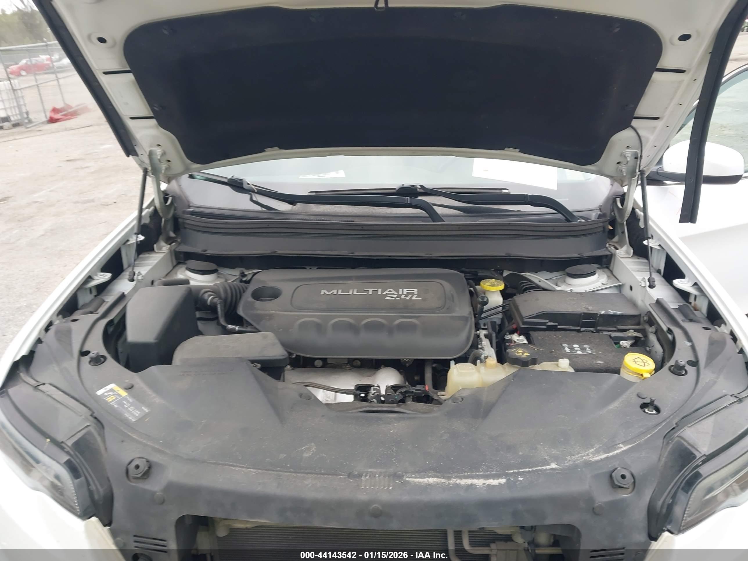 JEEP CHEROKEE image 10