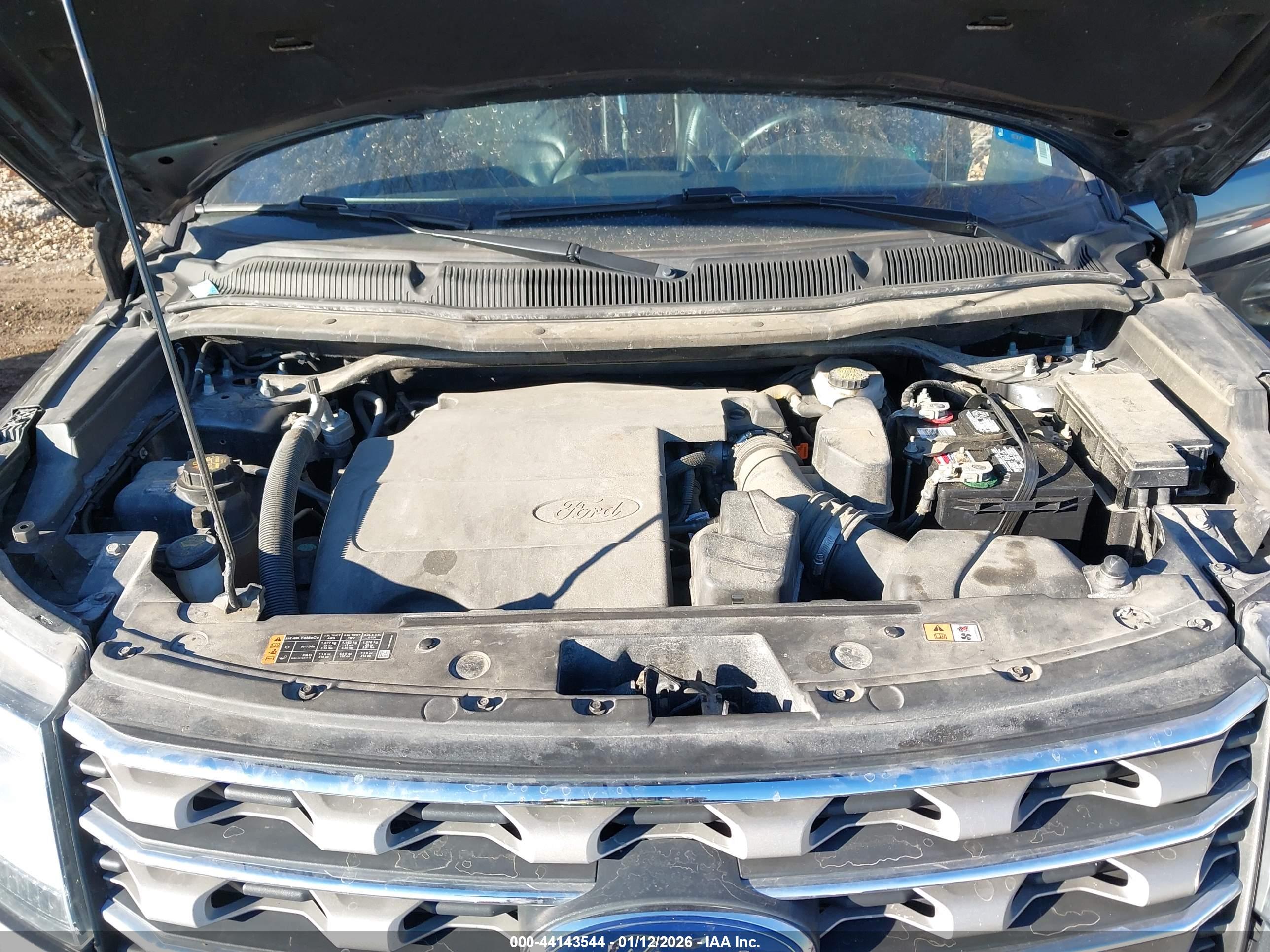 FORD EXPLORER image 10