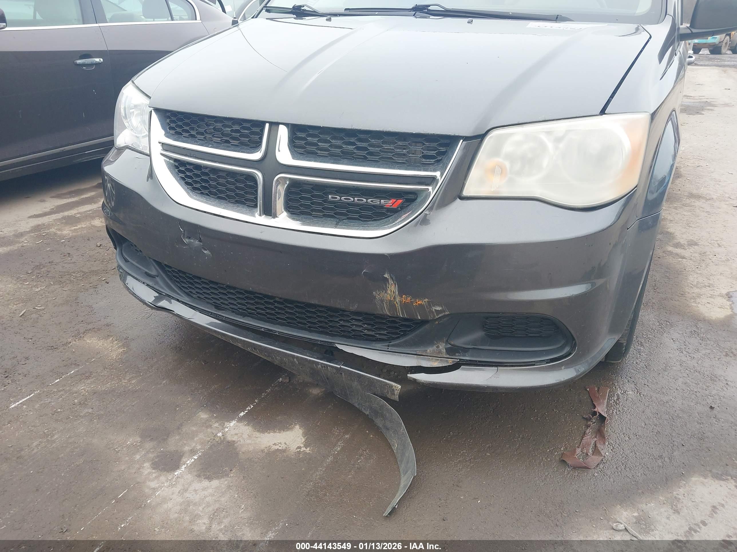DODGE GRAND image 6