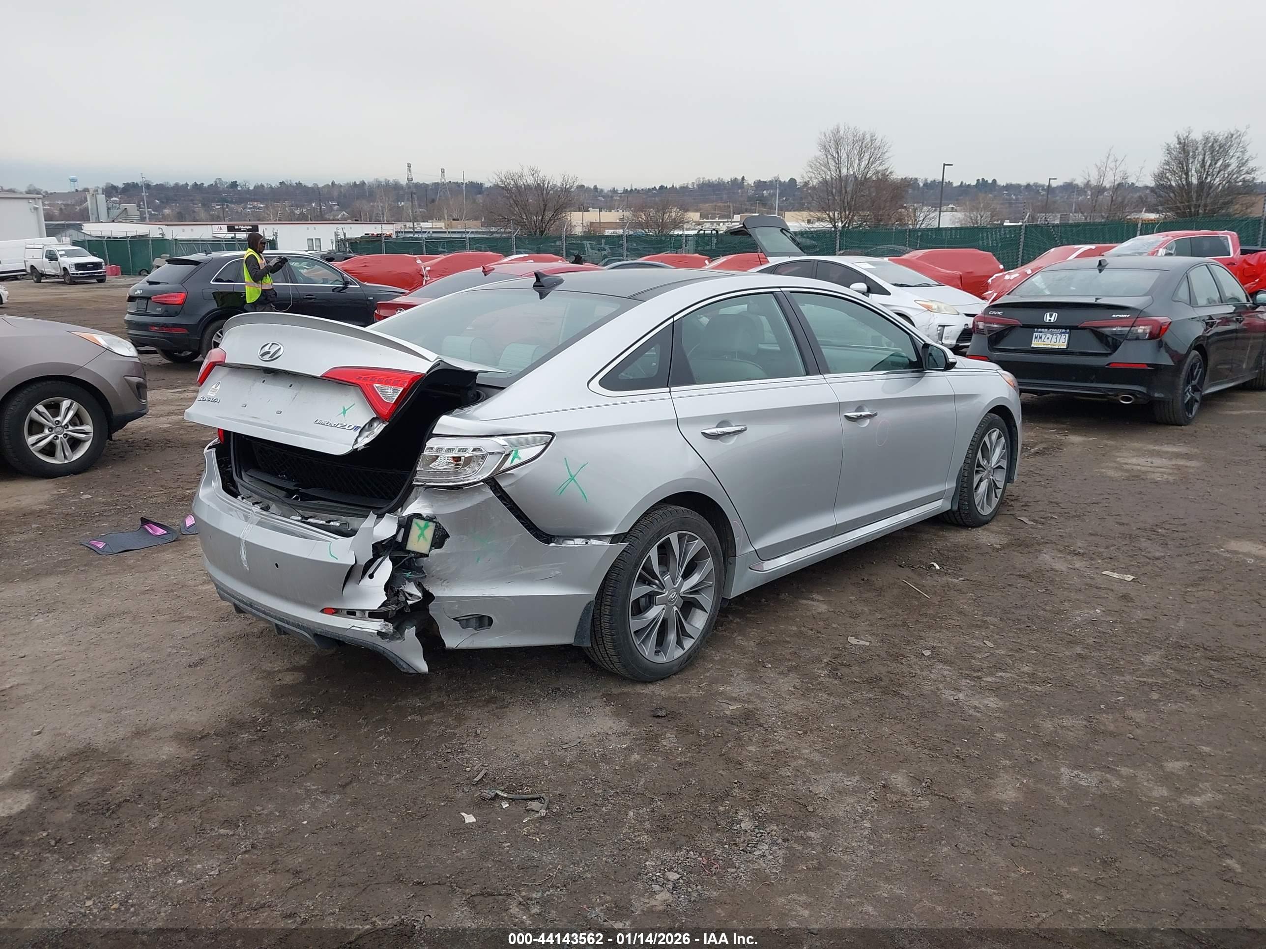 HYUNDAI SONATA image 4