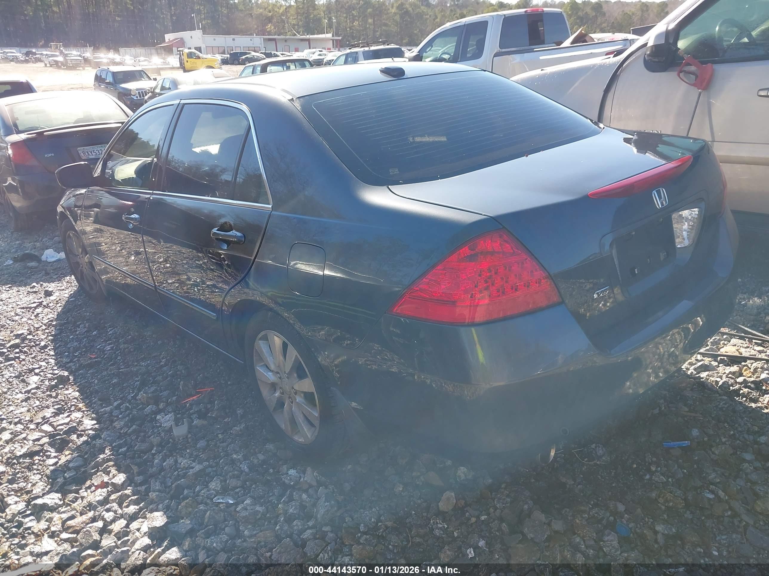 HONDA ACCORD image 3