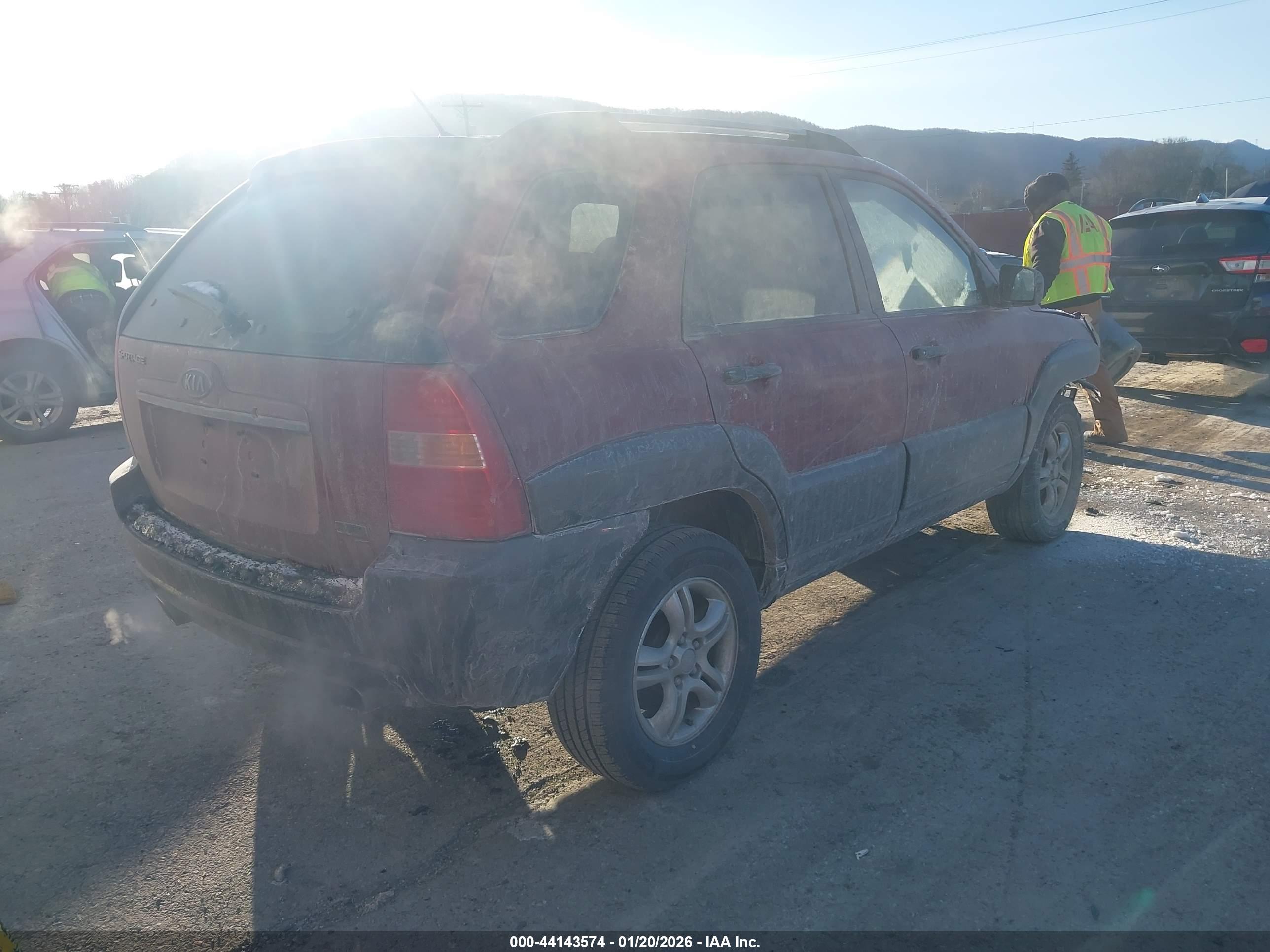 KIA SPORTAGE image 4