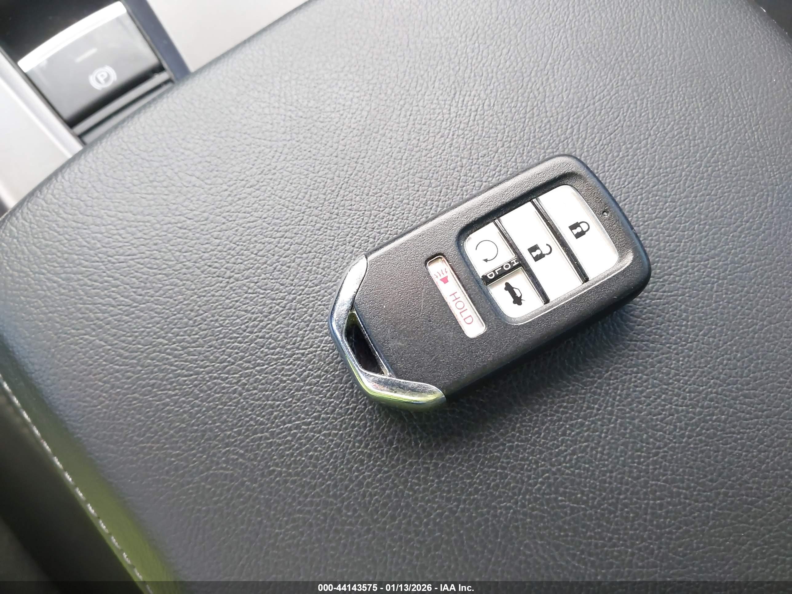 HONDA ACCORD image 11